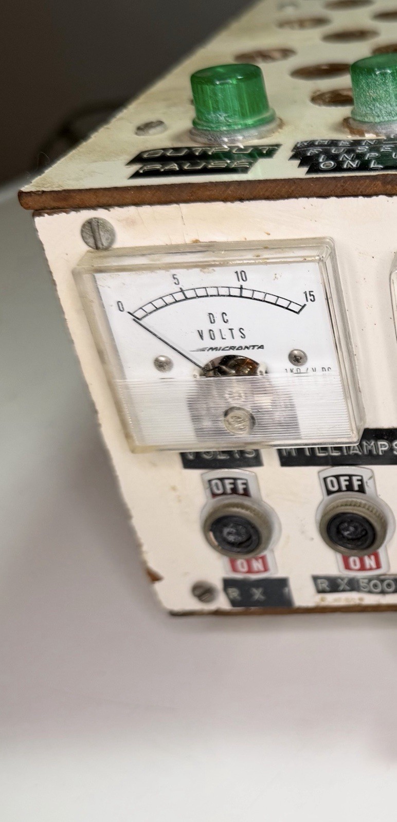 Vintage Variable DC Power Supply Bench Lab Analog Volt Milliamp Power On