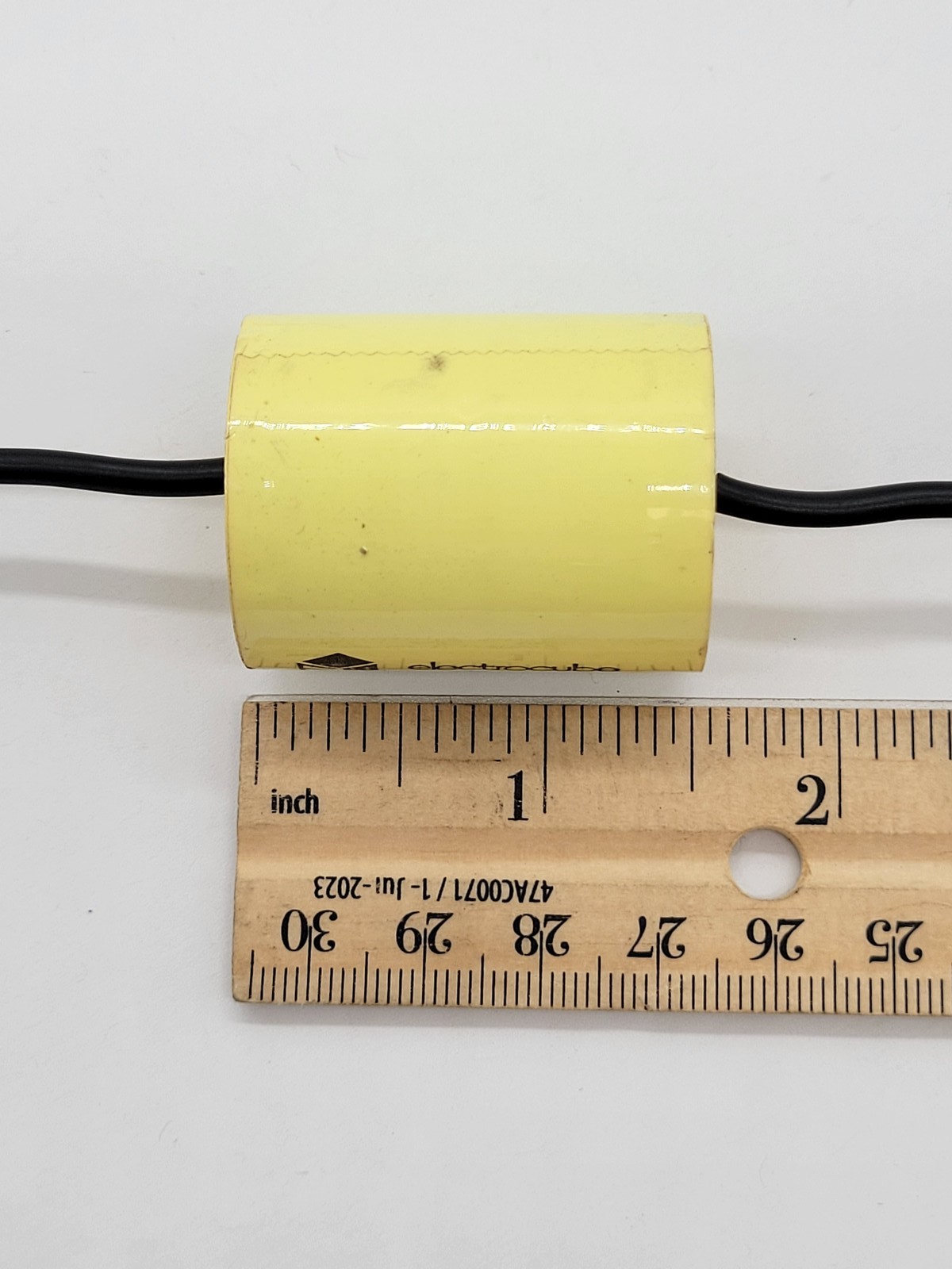 2PC Electrocube C 2832 Yellow Capacitor .5MF +10% 660V