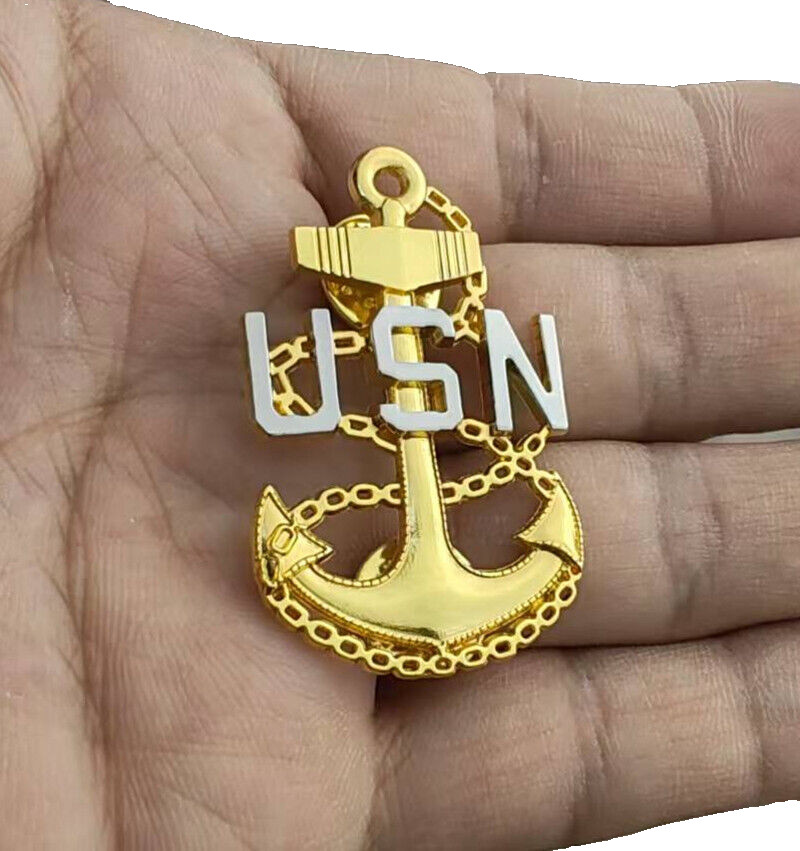 WWII US UNITED STATES NAVY USN OFFICER DRESS LAPEL HAT PIN BADGE INSIGNIA