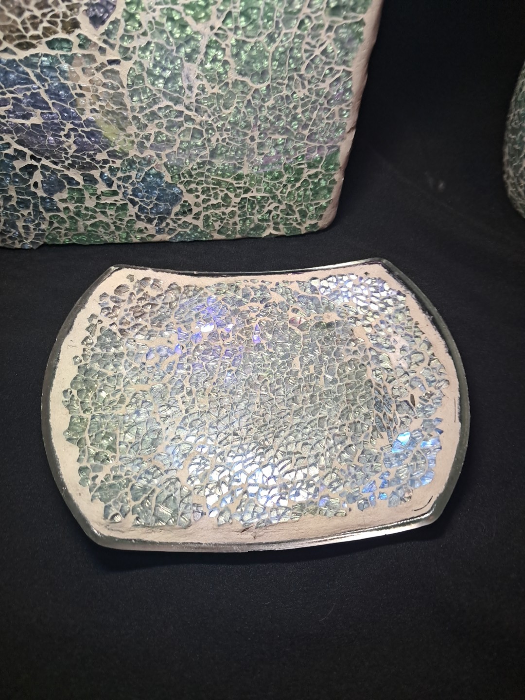 Teal Mosaic Tissue Cover Soap Dispenser And Soap Dish