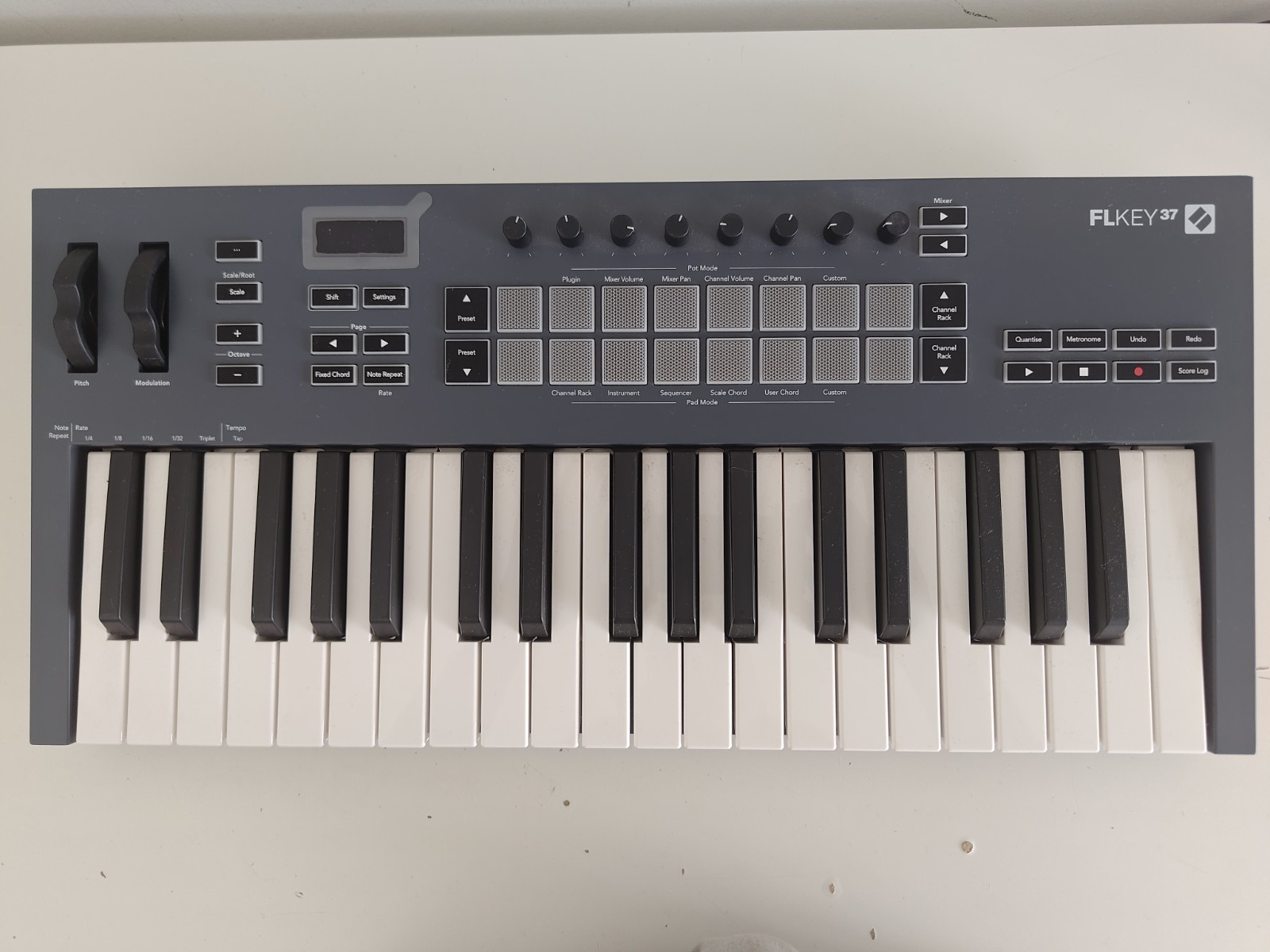 Novation FLkey 37 MIDI Keyboard Controller for FL Studio USB MIDI