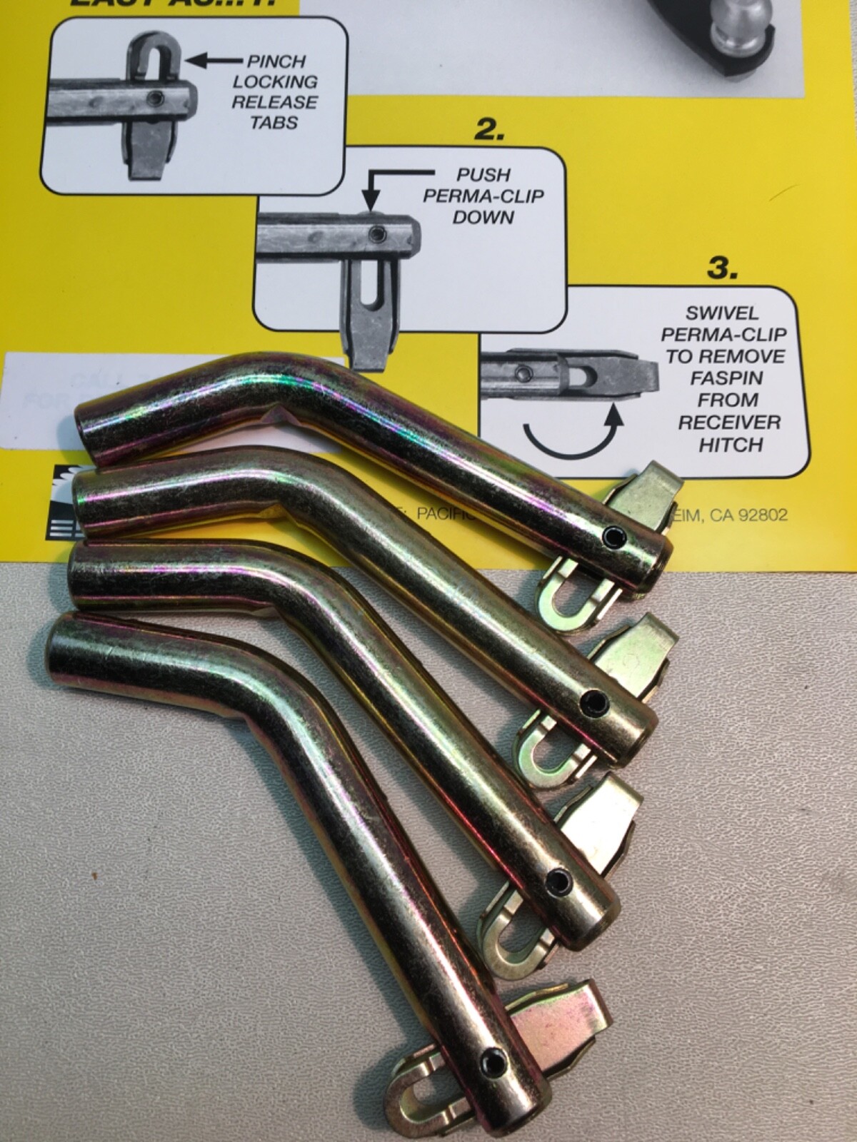 (QNTY 4) 5/8 in. Hitch Swivel Pin **NEW*Easy to use!!-NO LOST PARTS*** lot 4x