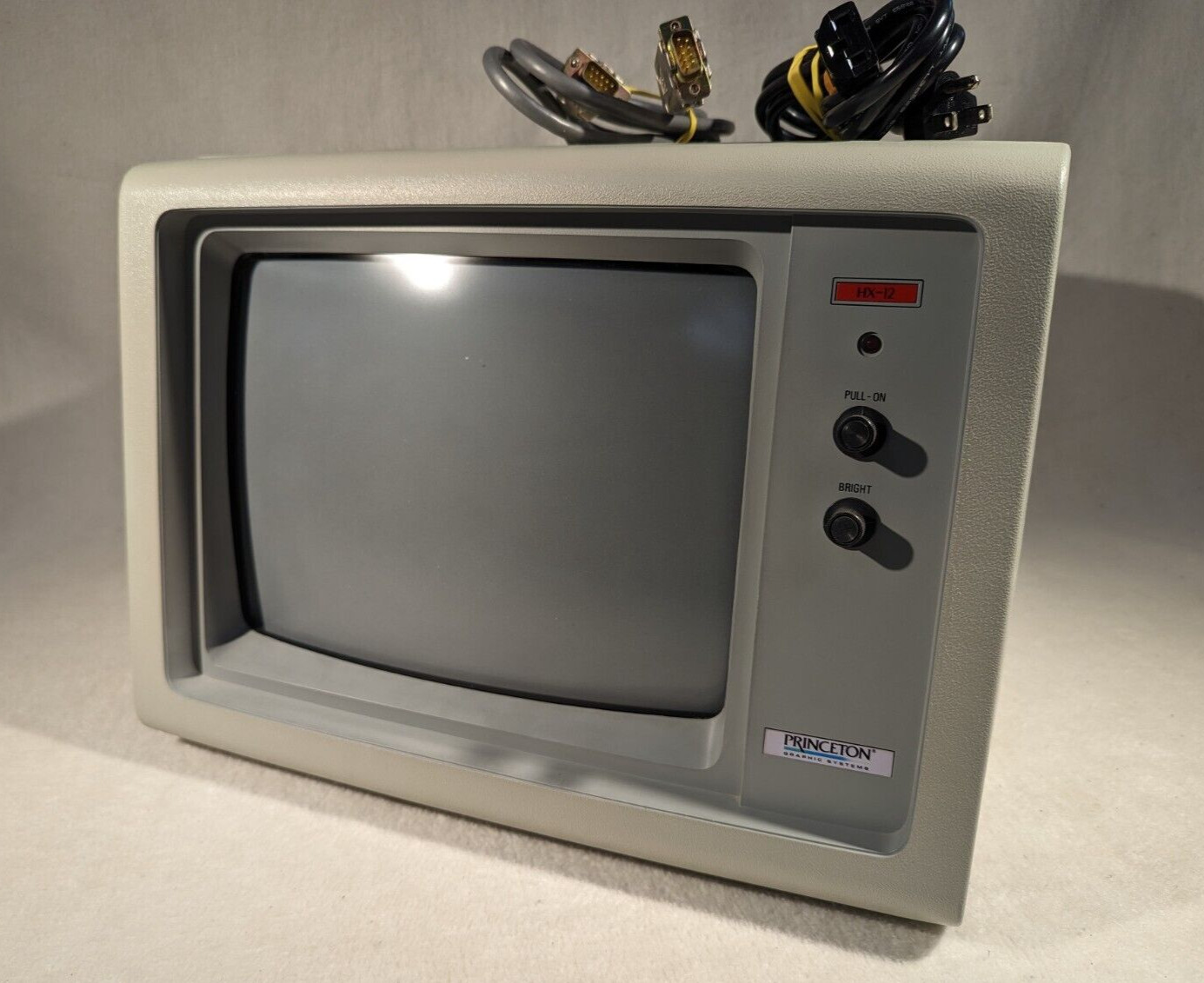 Vintage 1986 Princeton Graphic Systems HX-12 RGB CRT Tube Monitor Screen