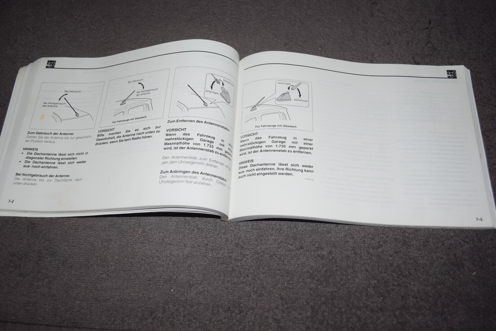 Operating Instructions Manual Board Folder Daihatsu YRV