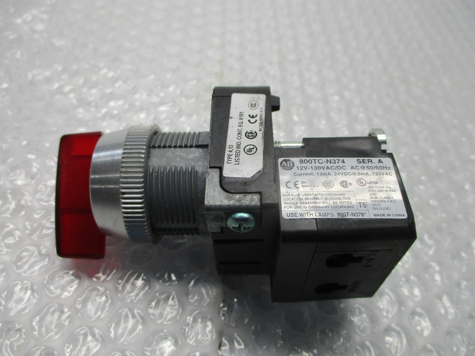 ALLEN BRADLEY 800T-2HRH17KB6 SER.V SELECTOR SWITCH RED NSNP