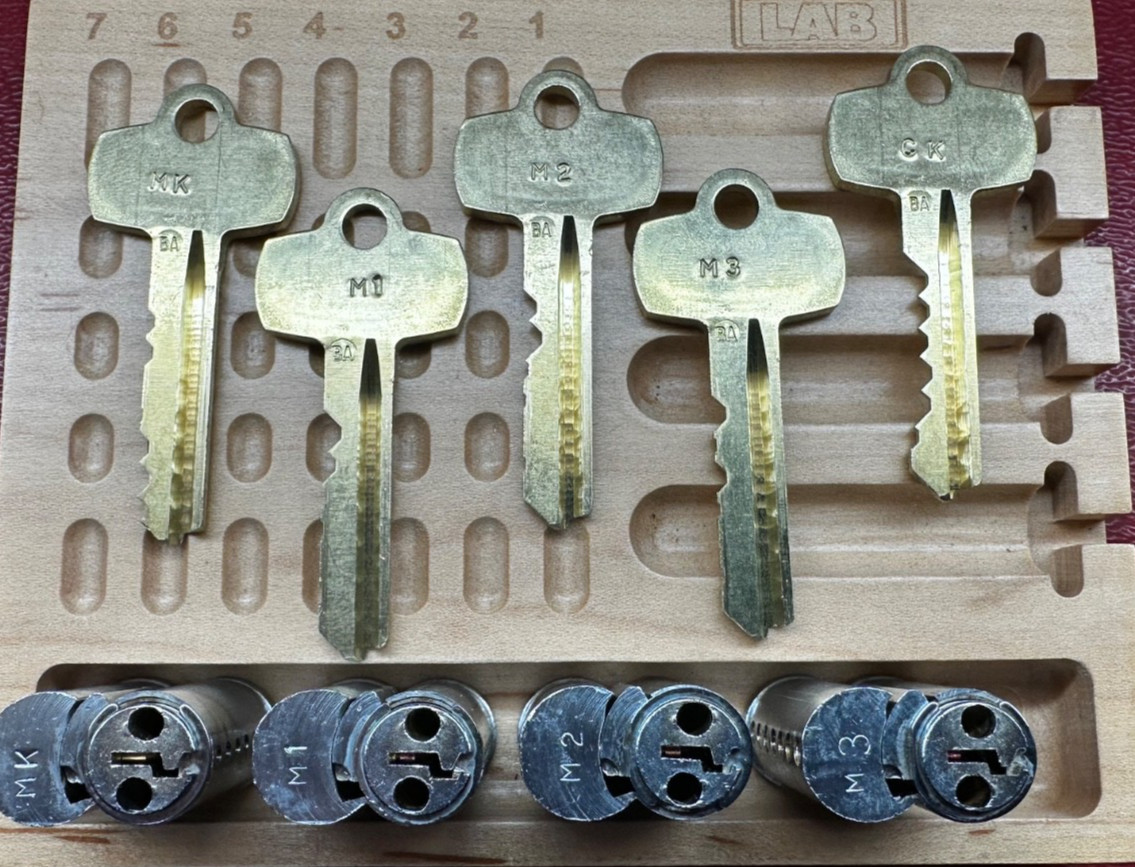 4 BEST SFIC 7-Pin Core,Master  Keyed, “BA” Keyway Brushed Chrome 5 Keys