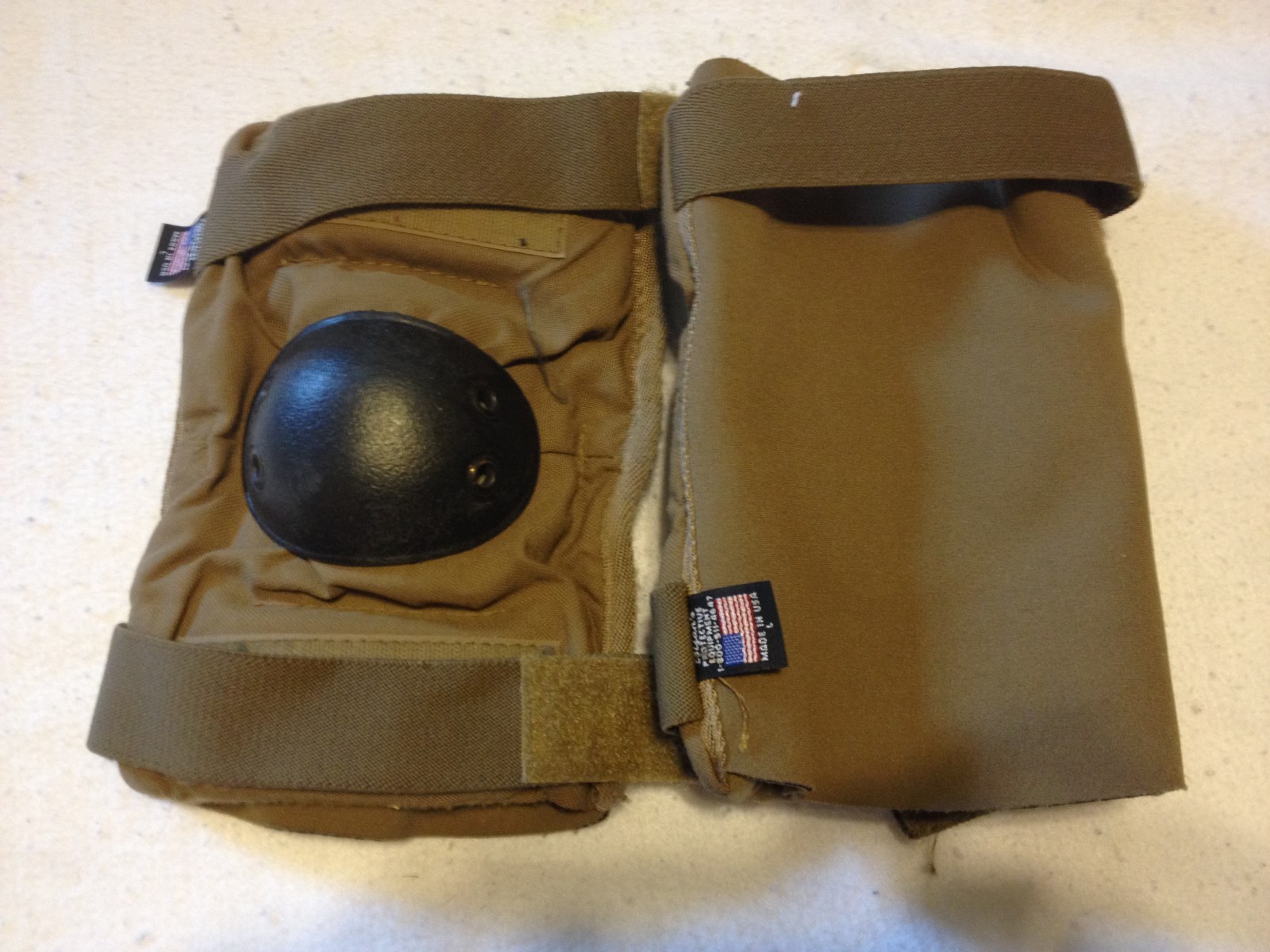 elbow pads coyote brown military used size medium made in USA