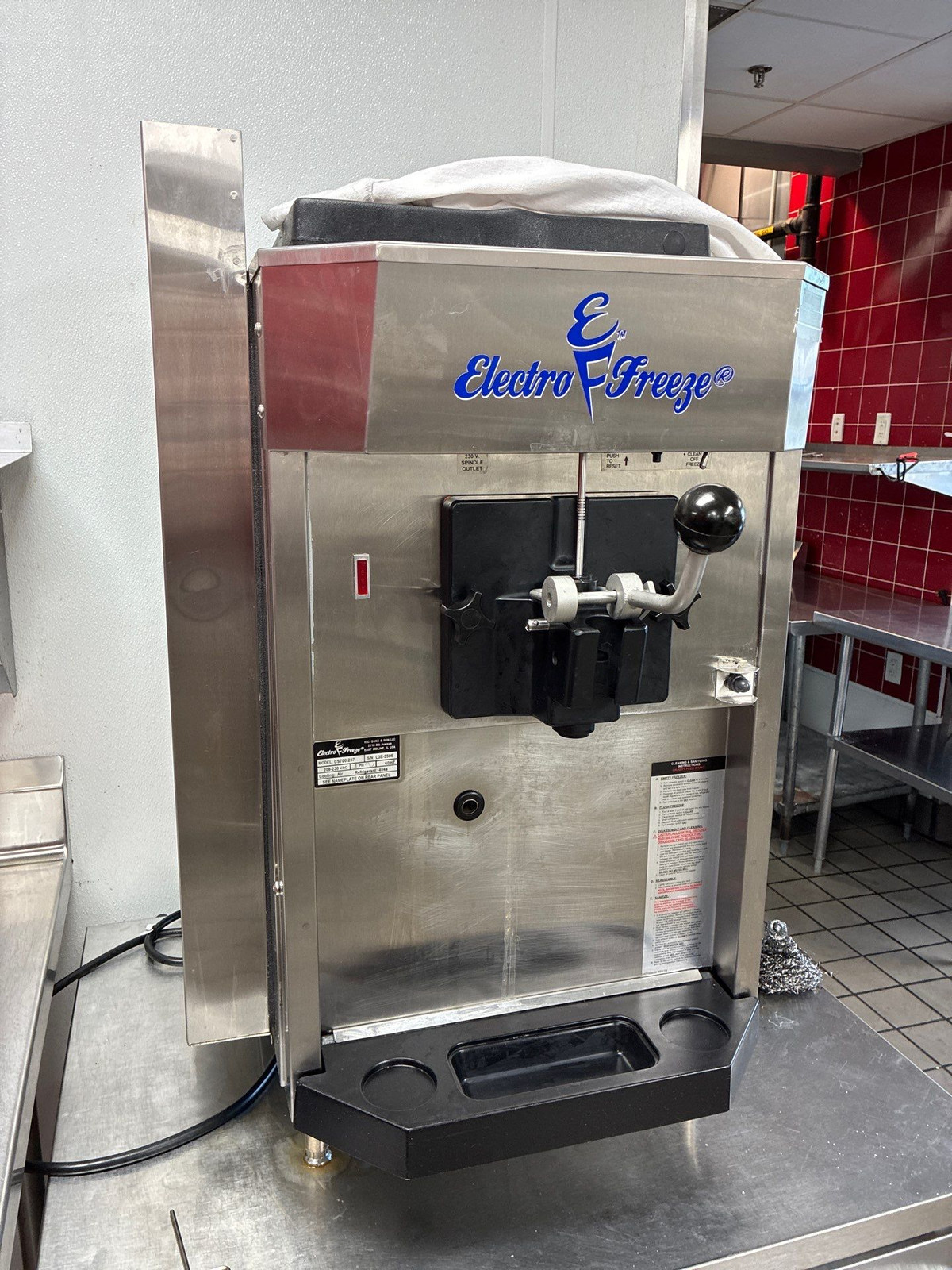 Electro Freeze Gravity Shake Freezer - From Celebrity Chef Restaurant, open only