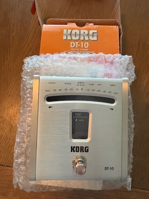 Fender, Korg, Various Guitar Accesories