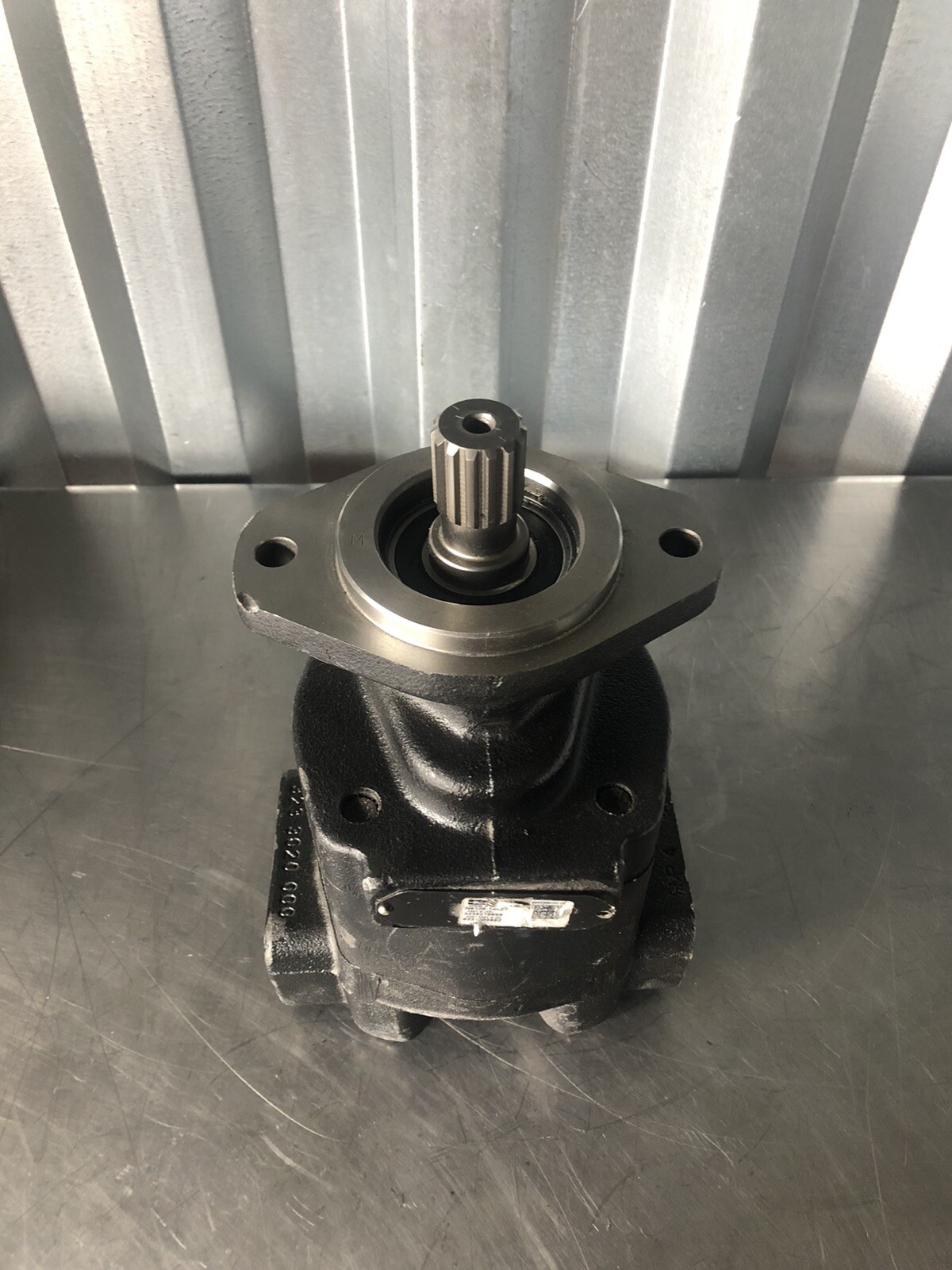 0331339692 John Deere Parker Hydraulic Motor 3239210059 NEW! FREE SHIPPING!