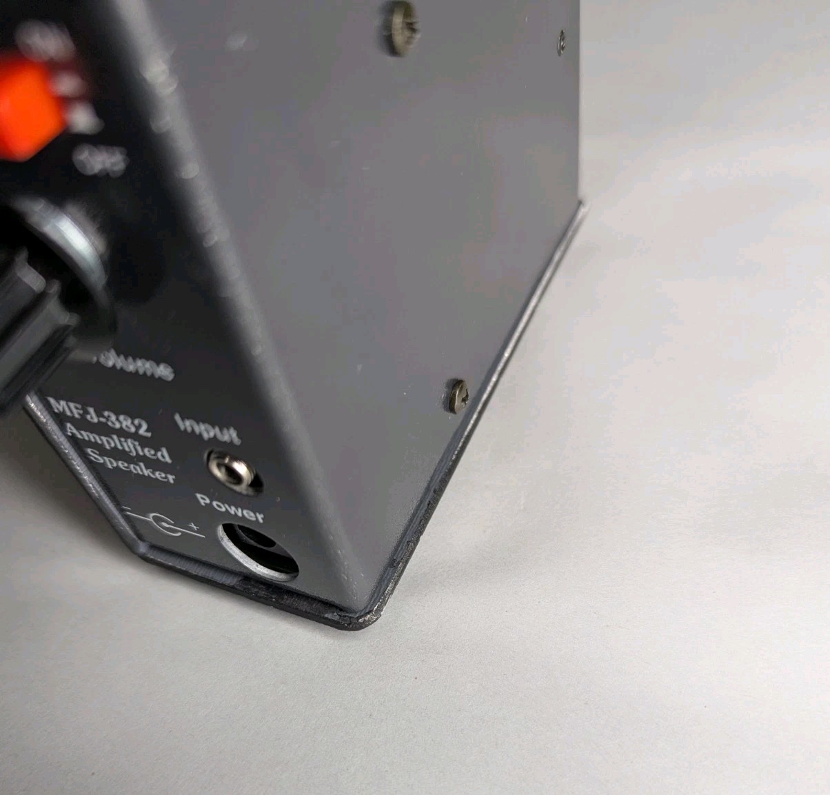 MFJ– 382 Amplified Speaker