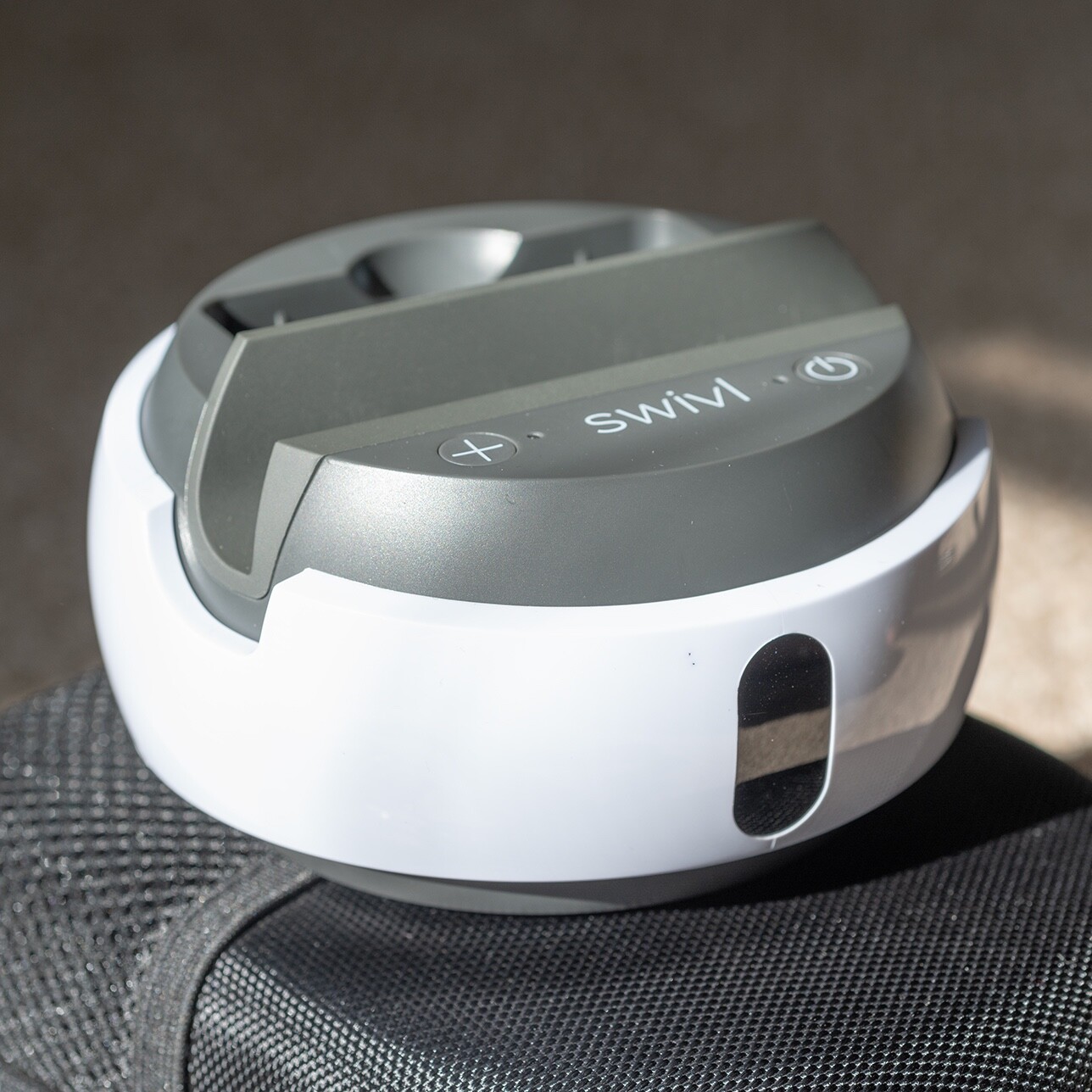 Swivl SW3322G Presentation Robot with Case and Accessories