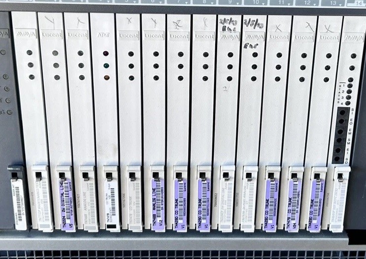 Avaya Cards G650 Media Gateway - TN2224 TN746B TN429D TN793B TN771DP TN747B