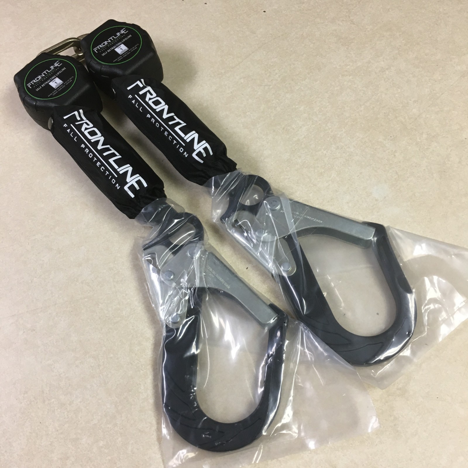 Frontline Aramid Self Retracting Lifeline Twin Fiber Web 6' SRL Rebar Hook Ends