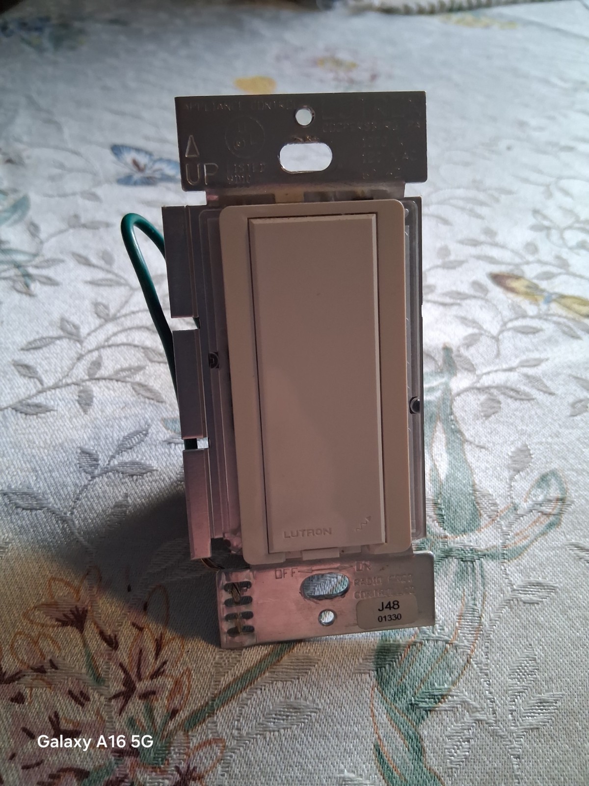 Lutron RadioRA RA-AS white accessory switch 1st generation