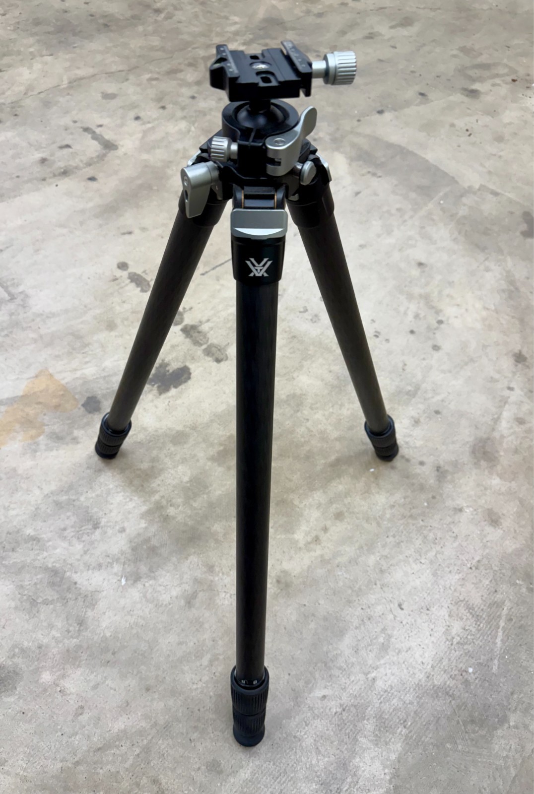Vortex Optics Switchback Carbon Tripod W Pan Tilt Head Bubble Level & Case