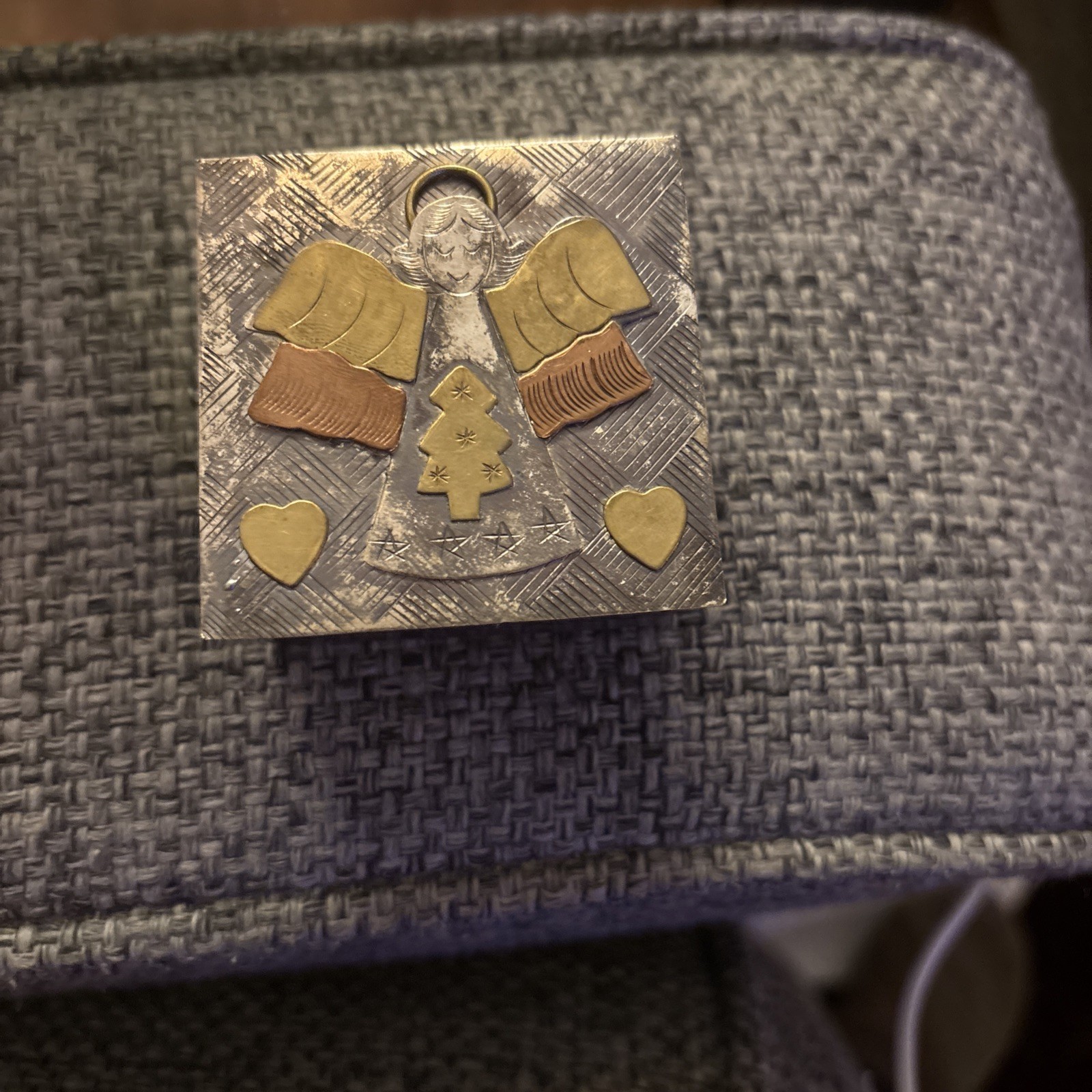 Chico's Small Inspirational  Hearts & Angel  Square Trinket Box.  DR1