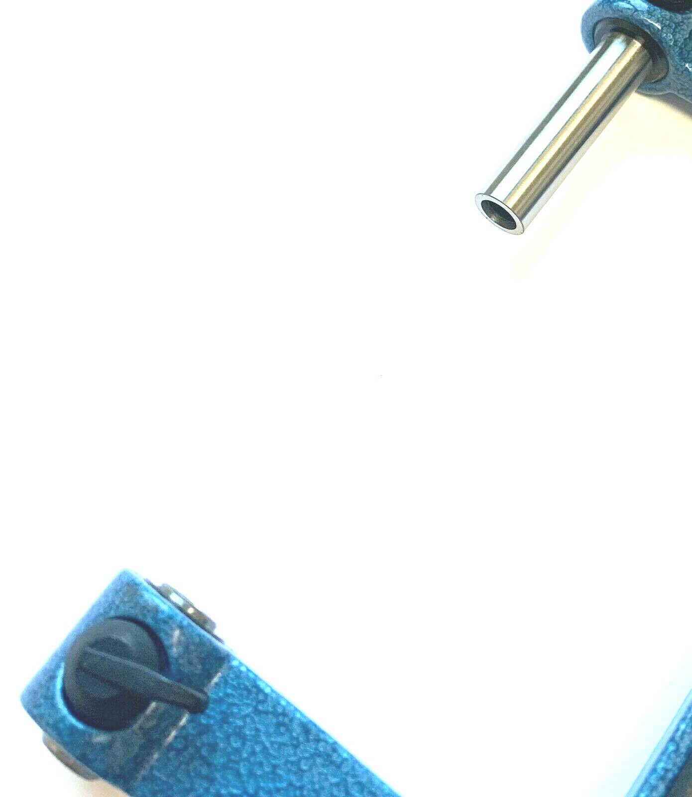2-3" SCREW THREAD MICROMETER W/ ANVIL SET .001" GRADUATIONS