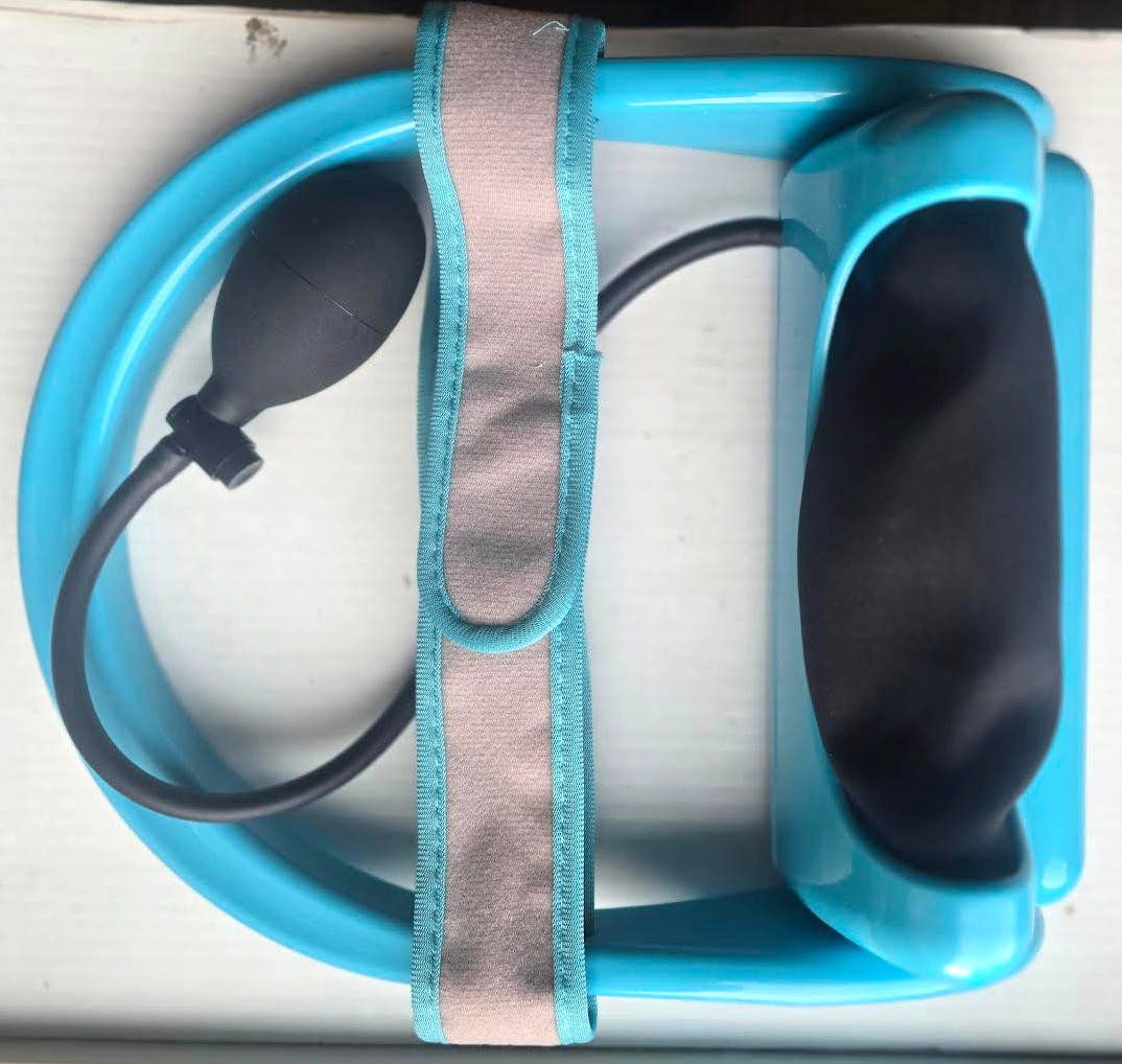 INNOVATIVE Cervical Vertebra Traction Physiotherapy Instrument