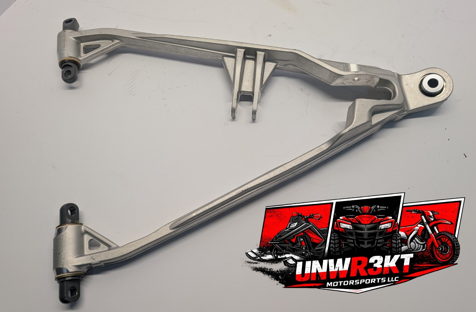 1824534-309/1824893-309 NEW Polaris Right Natural ASM-Lower Control Arm