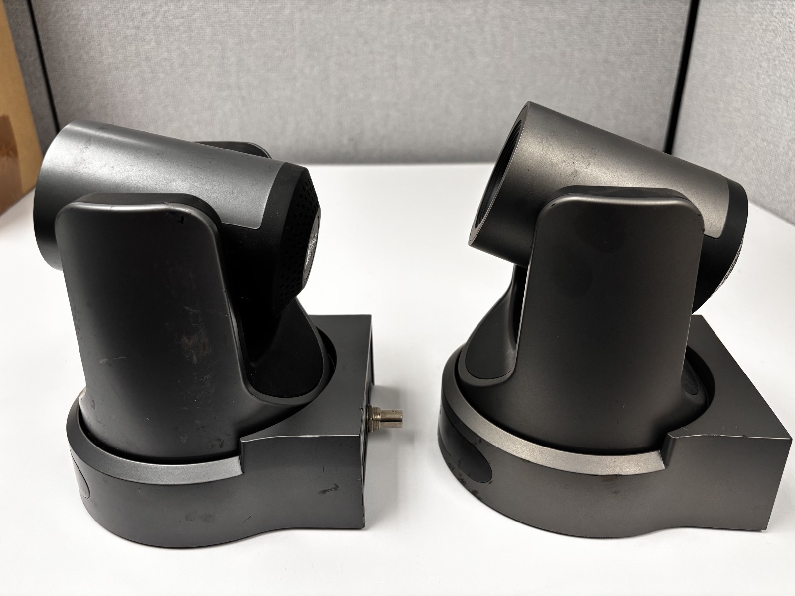 QSC Q-SYS PTZ-20x60 CONFERENCE CAMERA