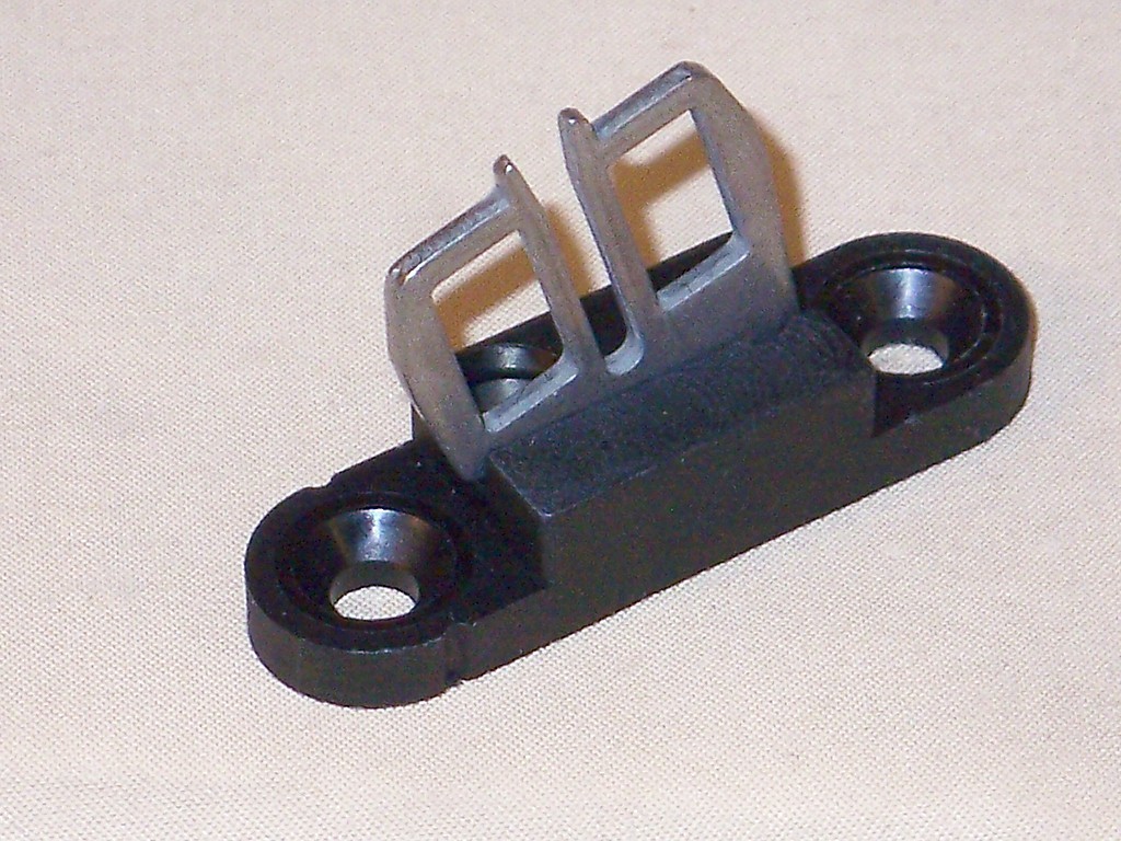 SCHMERSAL AZ15/16-B2 actuator key   (NIB)