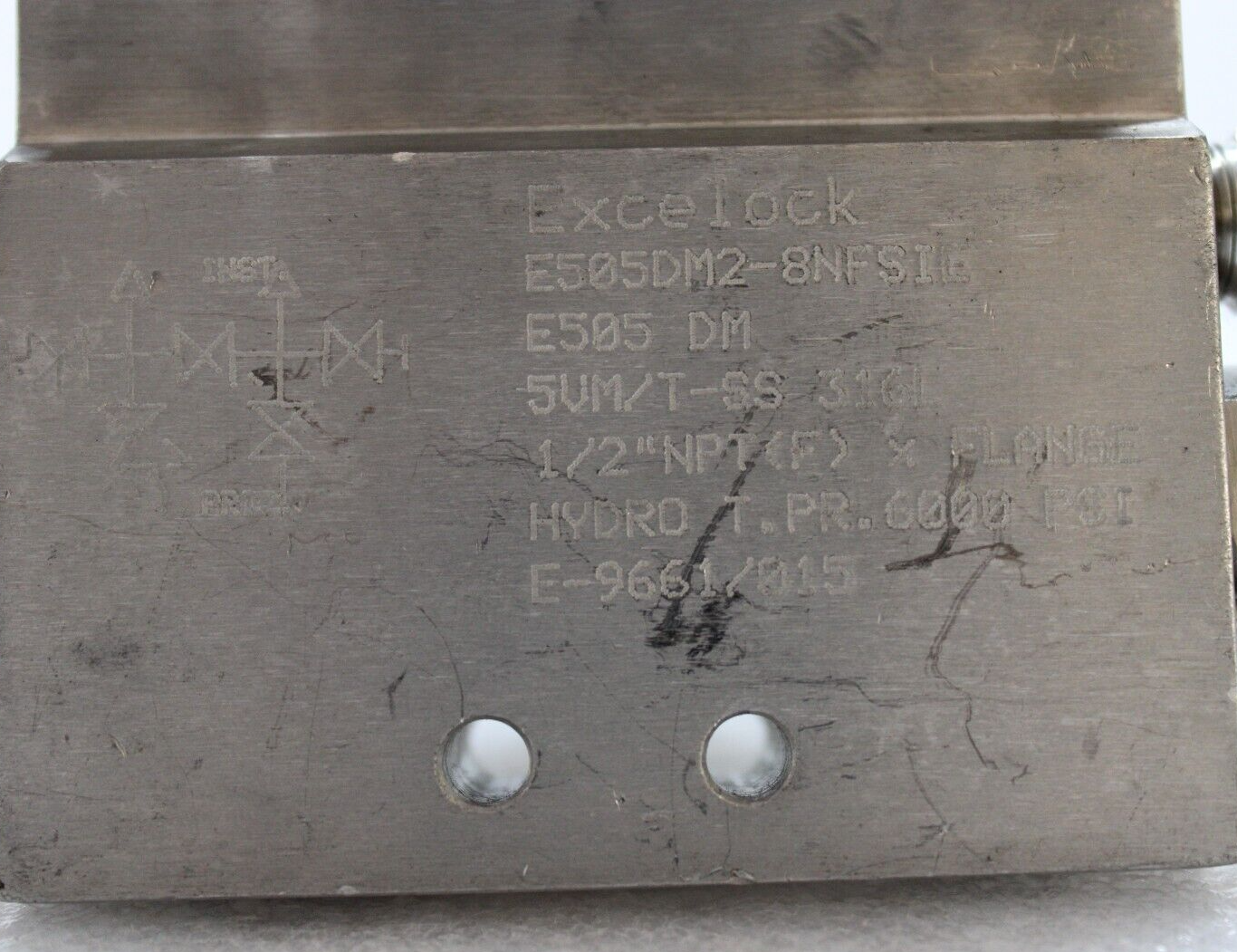 1x EXCELOCK E505 DM VALVES & MANIFOLDS