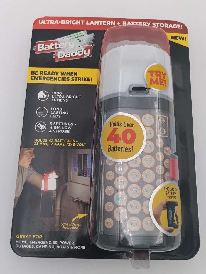 Battery Daddy Ultra-Bright Lantern + Battery Storage Case Holds 40 Batteries NEW