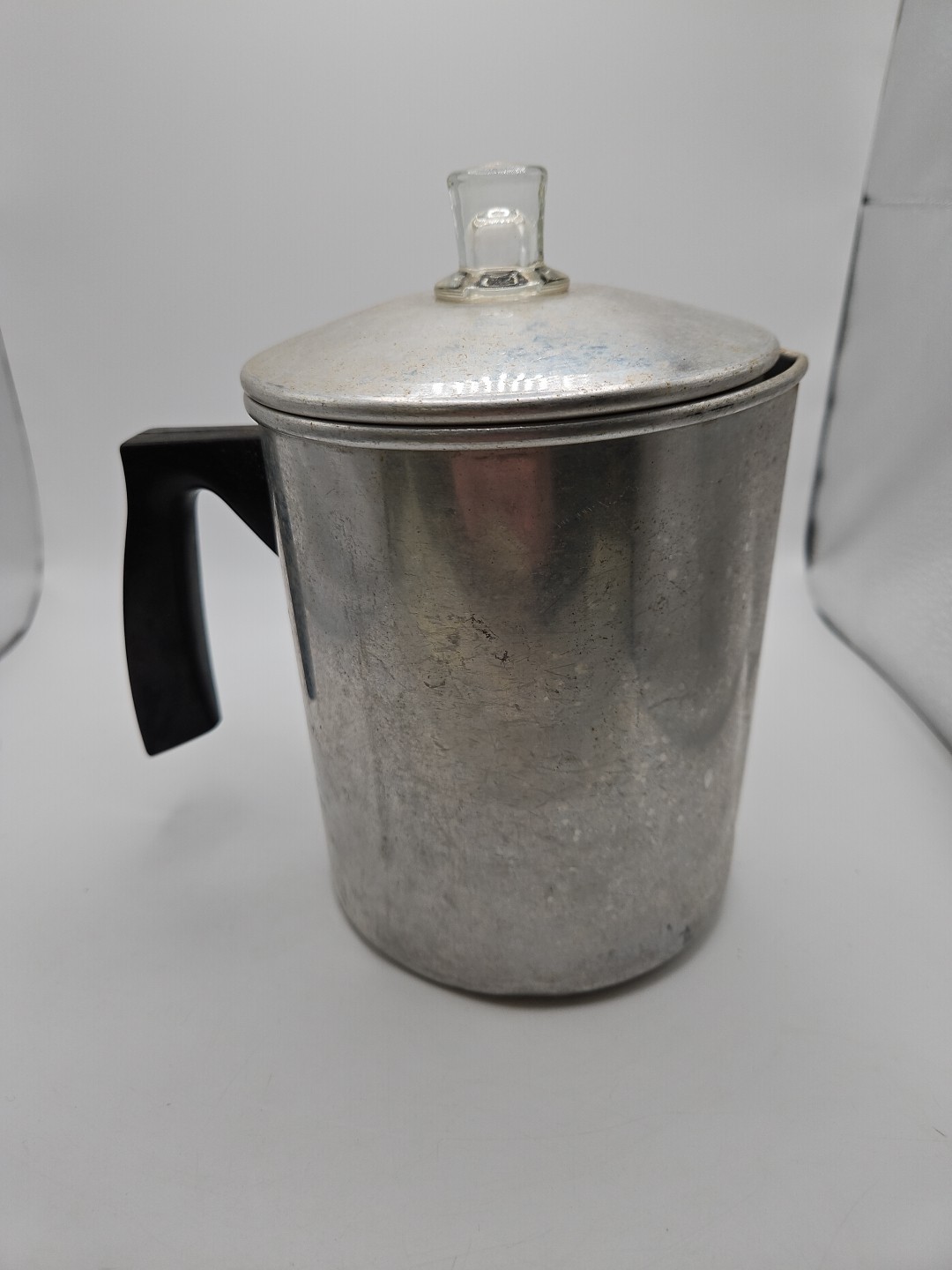 Vintage 9 Cup Aluminum Stove Top / Camping Coffee Perculator ( Glass Knob )
