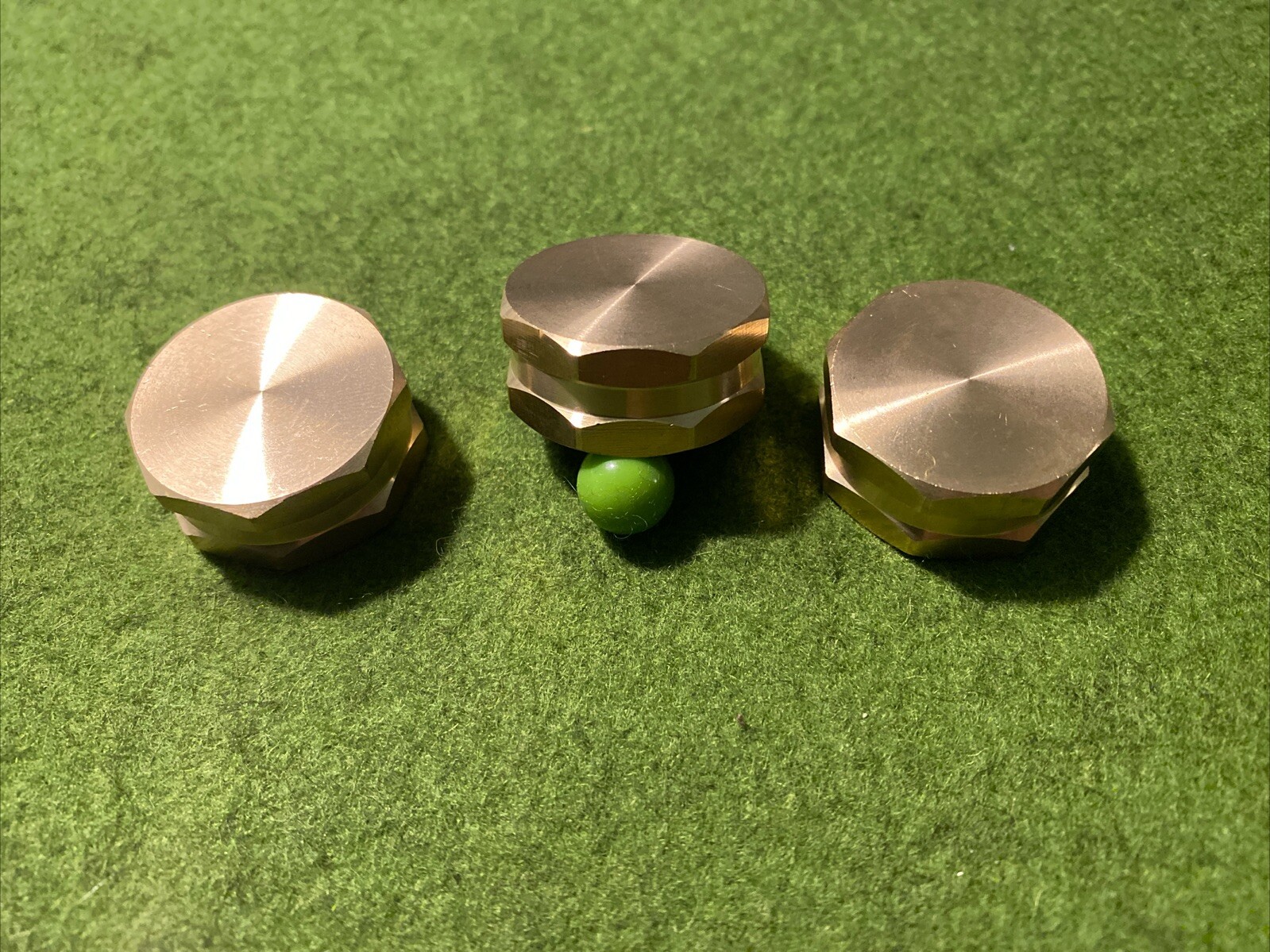 Brass Bottle Cap Hexagonal Three Shell Game (Green Pea)