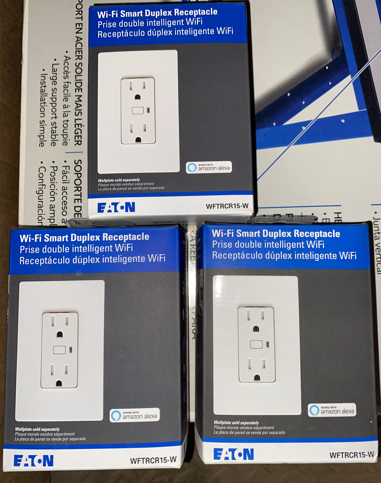 3 Eaton Wall Outlet Wi-Fi Smart Receptacle Works with Alexa WFTRCR15 White