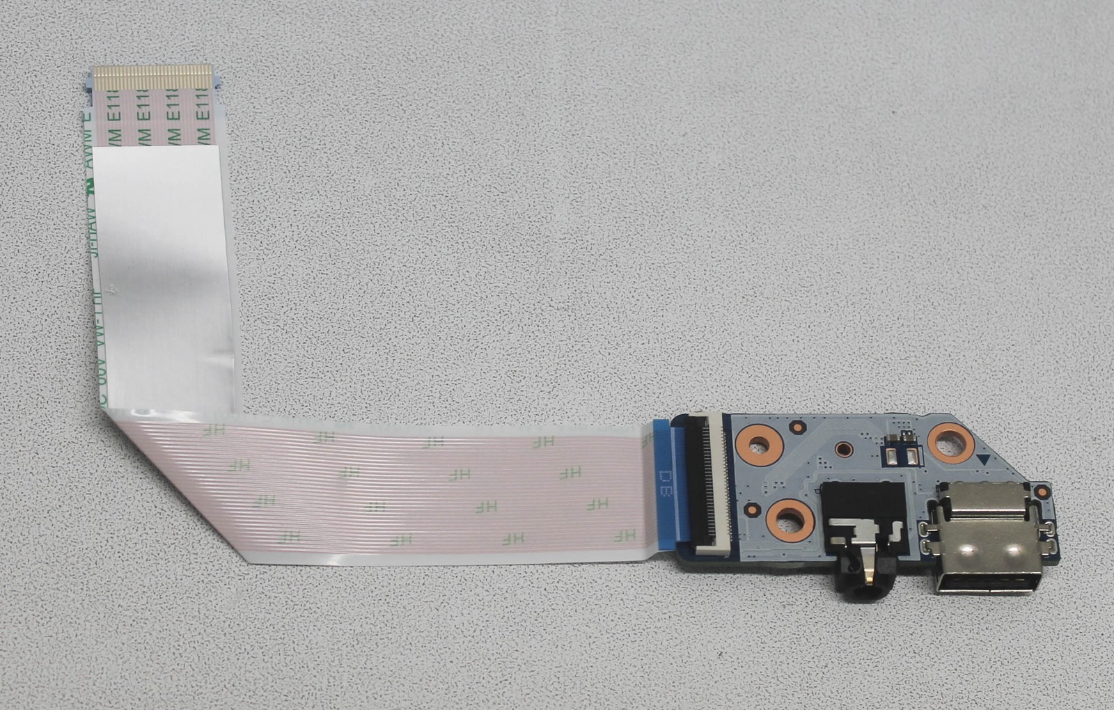 N13300-001 Hp USB Audio Io Pc Board W/Cable 15-Fa0025Nr "GRADE A"