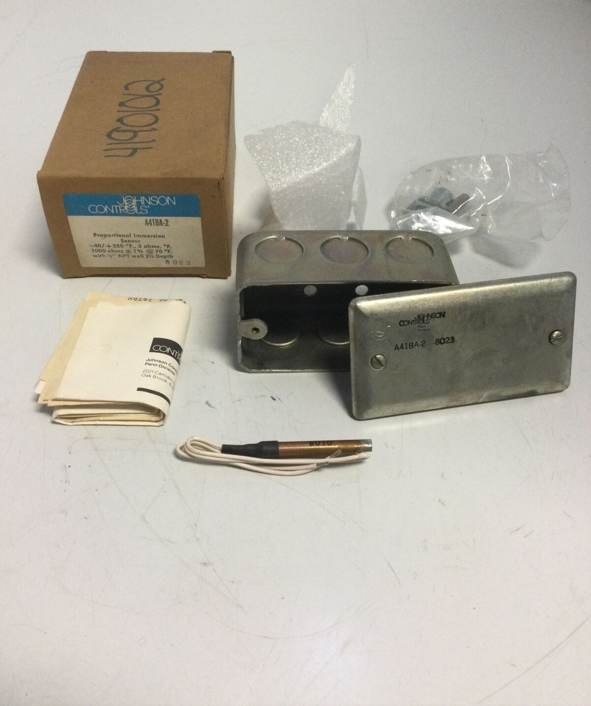 NEW, JOHNSON CONTROLS, A41BA-2, PROPORTIONAL IMMERSION SENSOR. (2B-1)