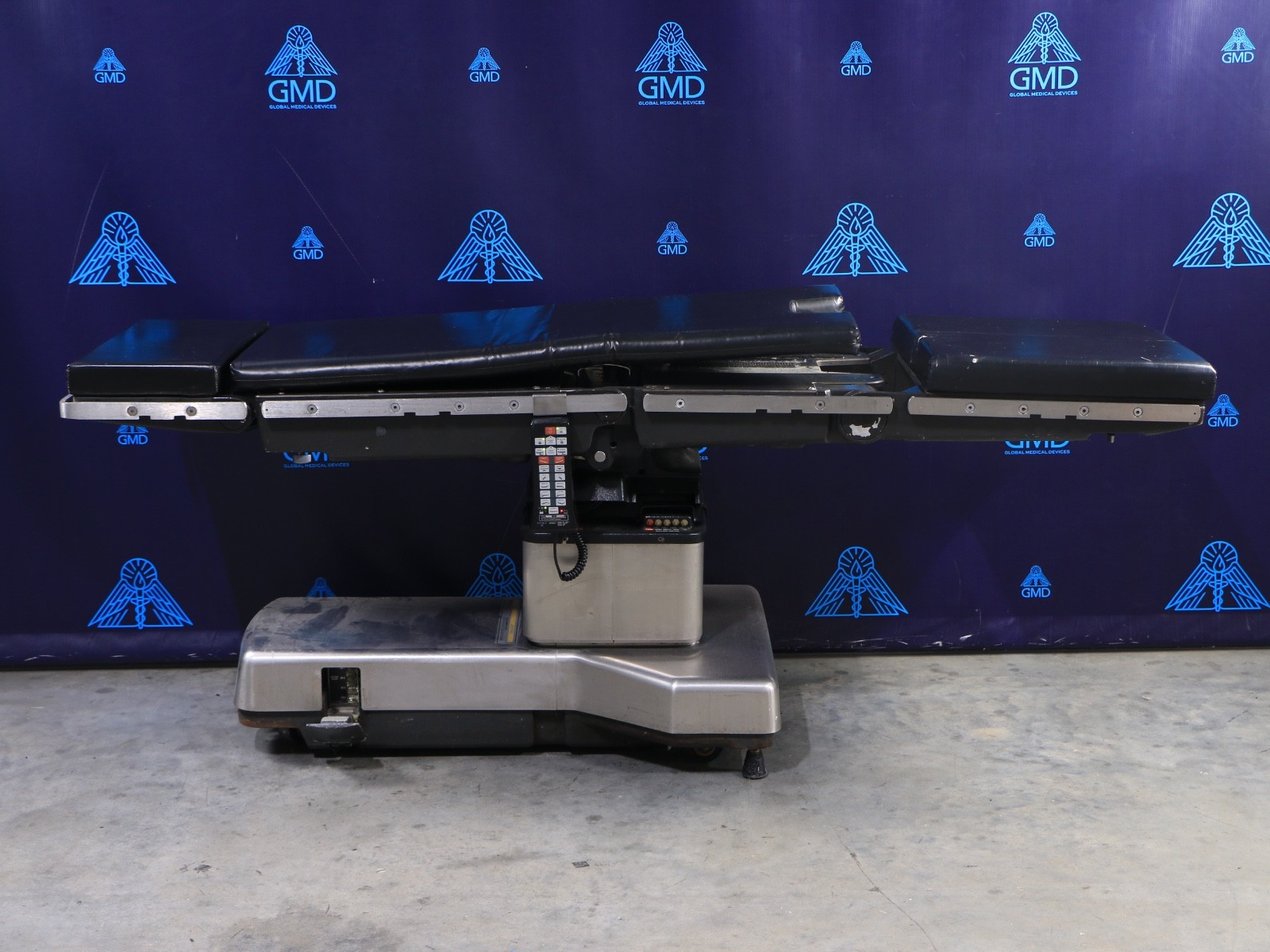 STERIS AMSCO Surgical Table BL57727-330