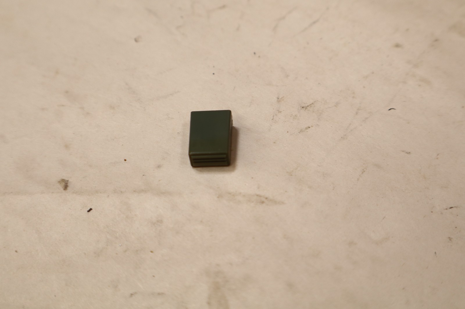 Icom Ic-r71e hf receiver part Grey Button Cap