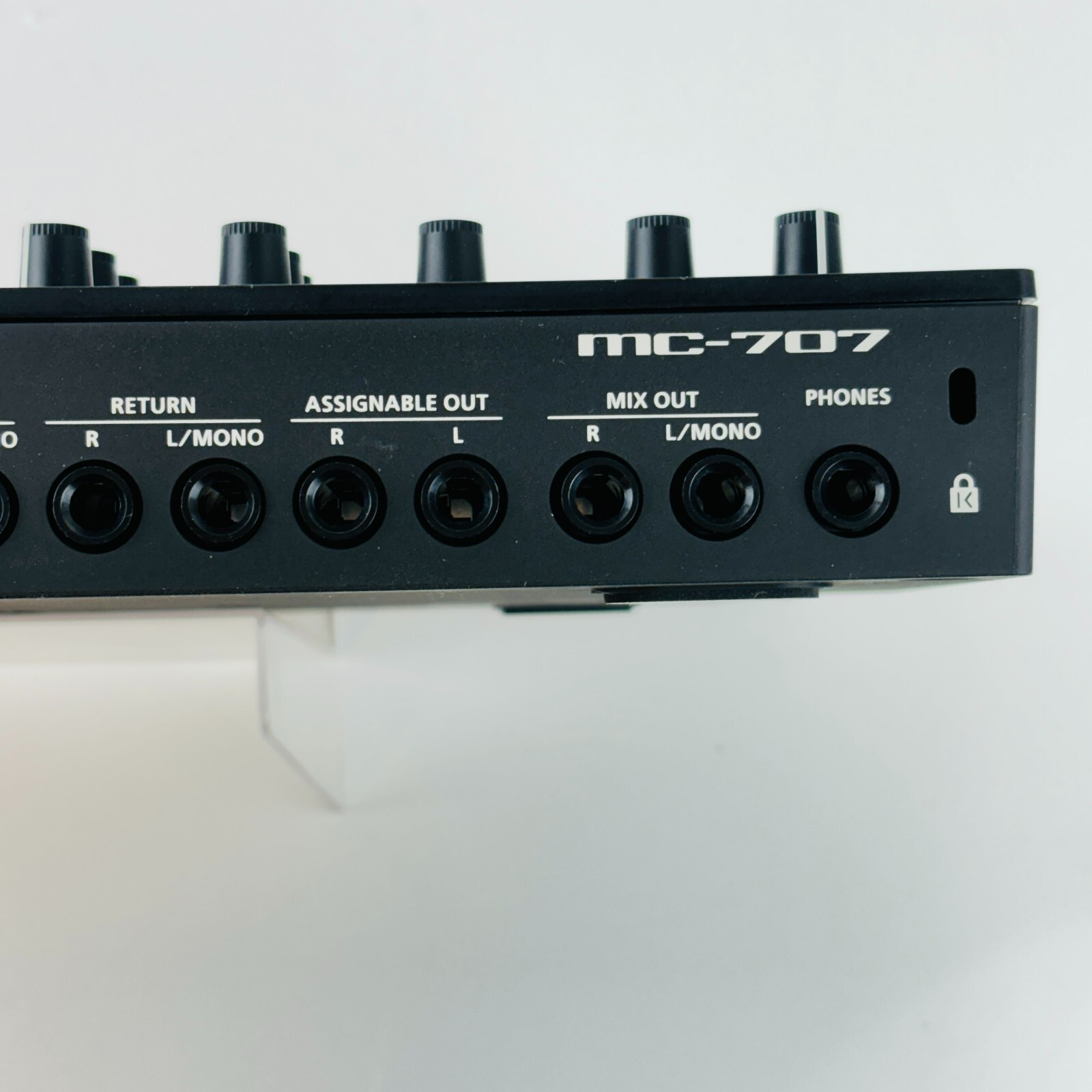 Roland MC-707 Sampler Drum Machine Synthesizer Groovebox Workstation Tested