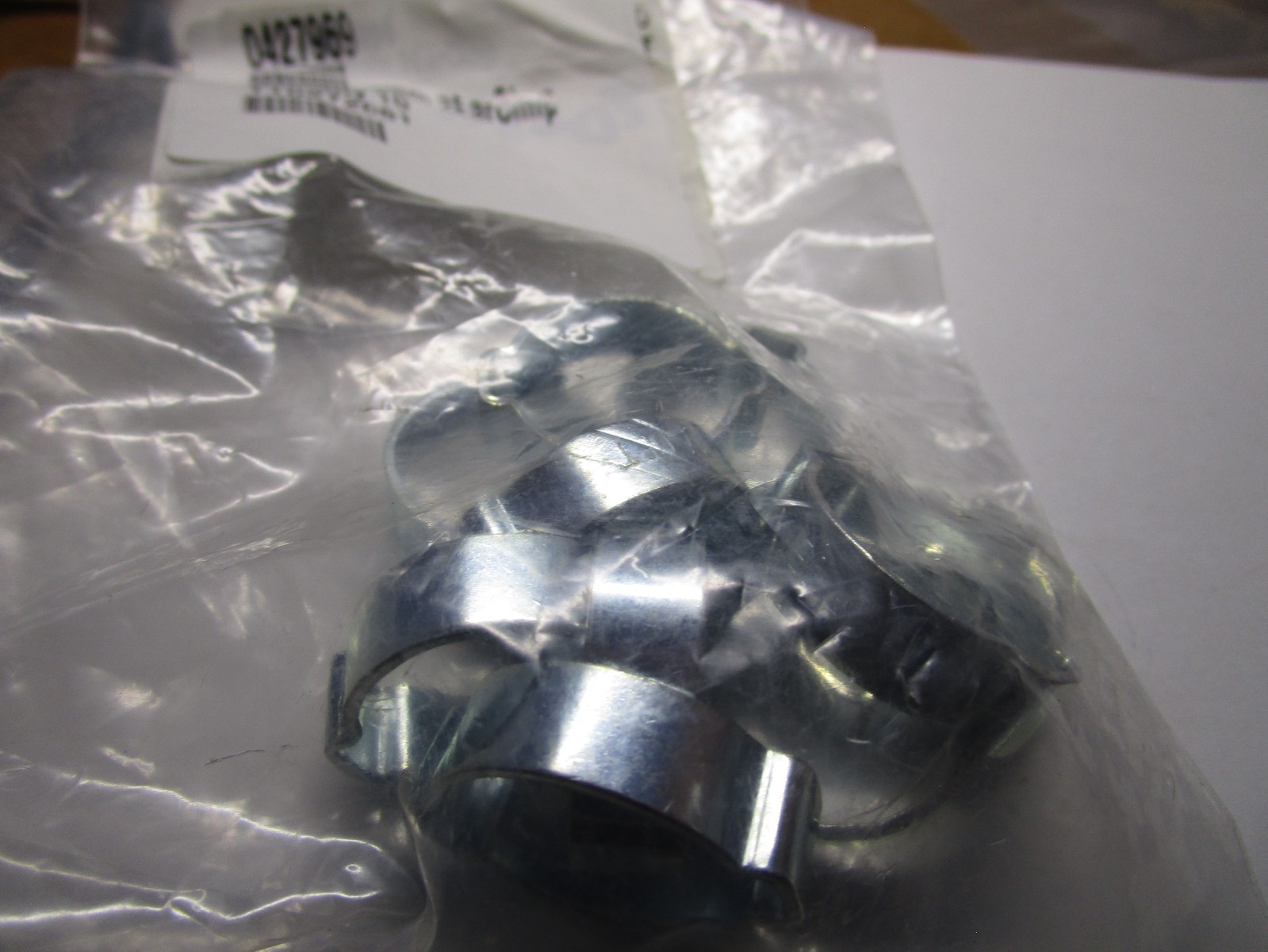22.5mm to 27.0mm Diameter Carbon Steel 2-Ear Ear Clamp  QTY 11