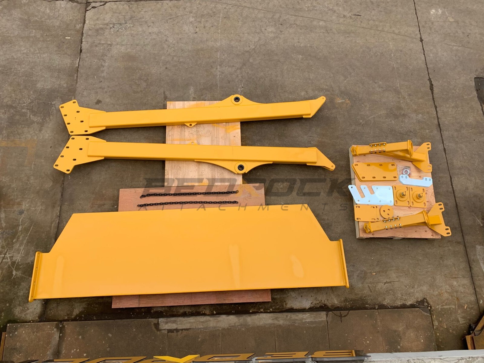 TAILGATE FITS JOHN DEERE 460E ARTICULATED TRUCK