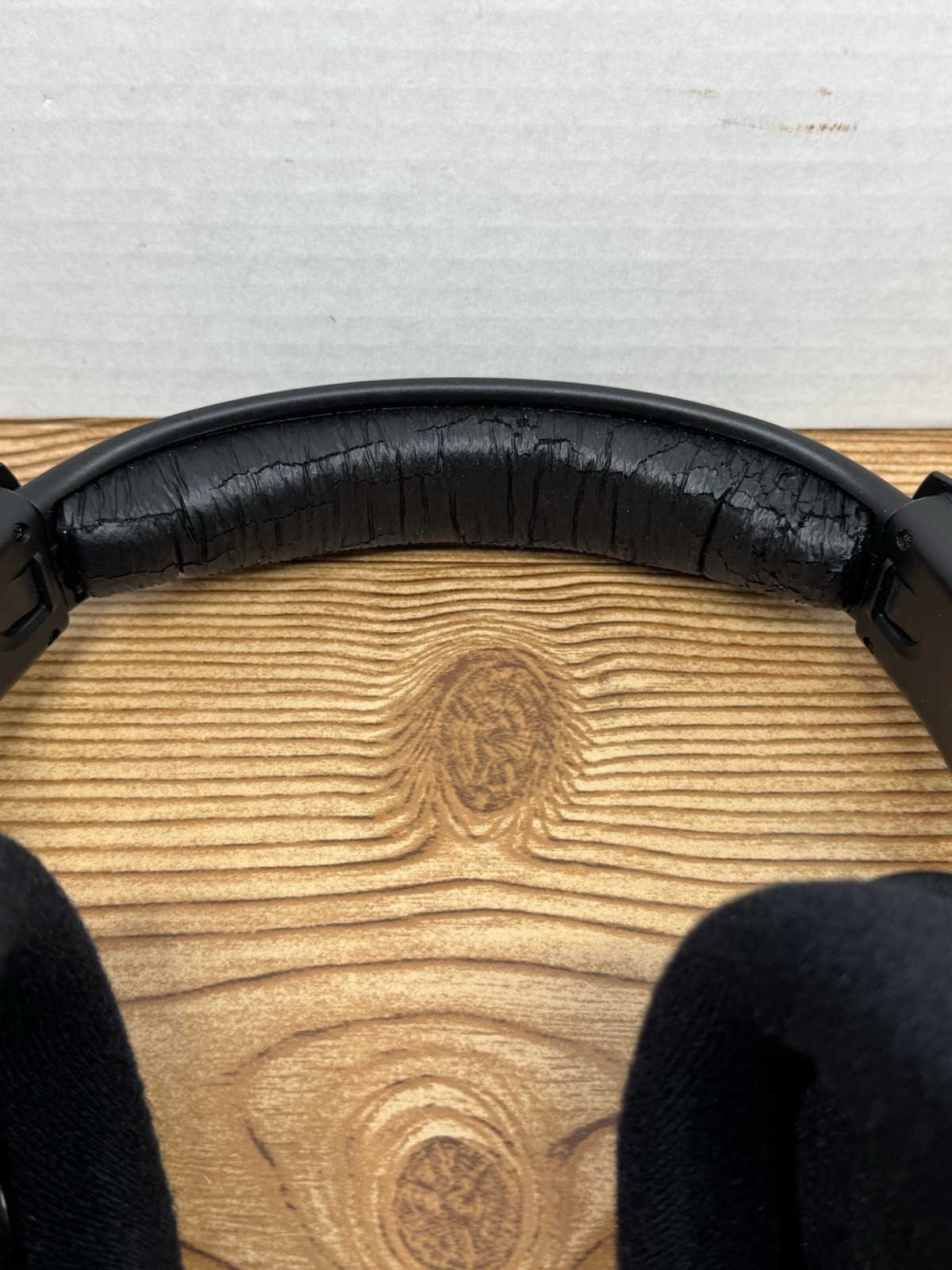 Alienware Gaming Headphones Wired with Microphone Genuine Original