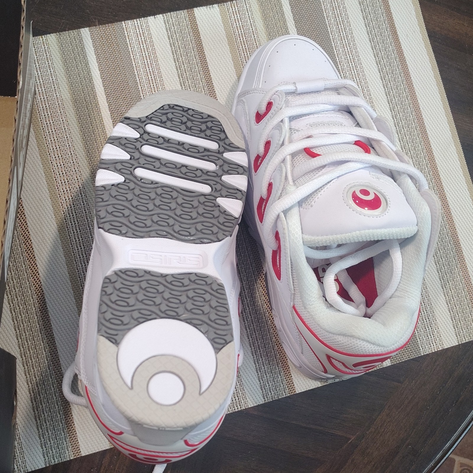 Osiris D3 OG Skateboarding Shoes White/Red/Grey US Size 7.5 Medium