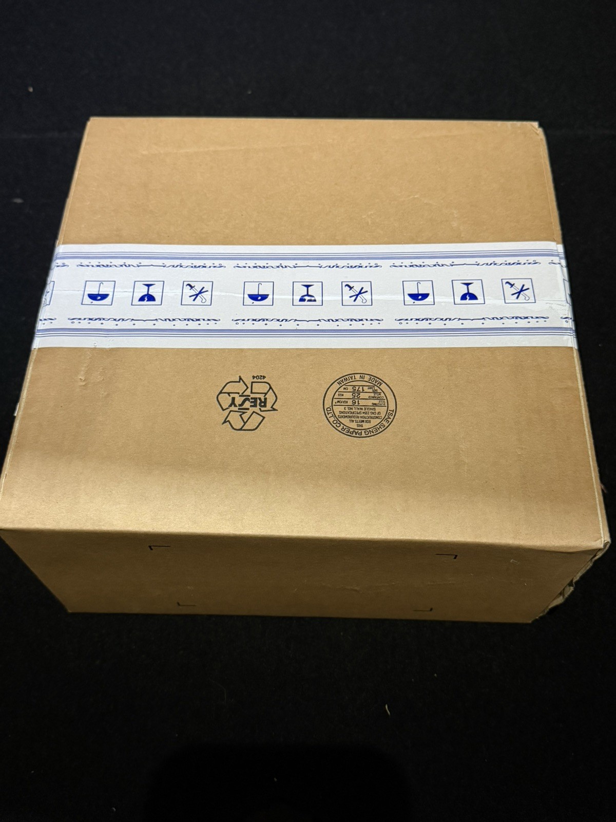 HTC Vive XR Elite Virtual Reality System | 99HATS002-00 | Brand New Sealed