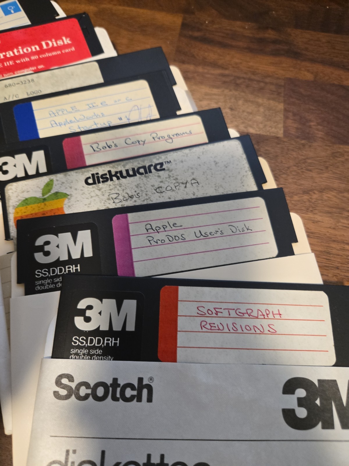 5.25 Floppy Disk Lot of 10 Mixed Apple/Mac software and utilities - Untested