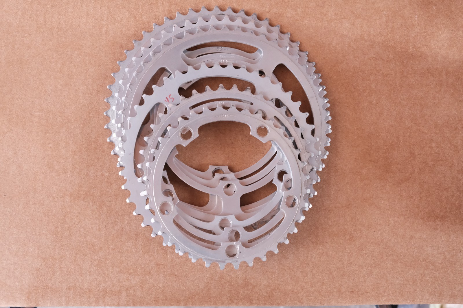 vintage 6 Sakae 118 BCD Chainrings