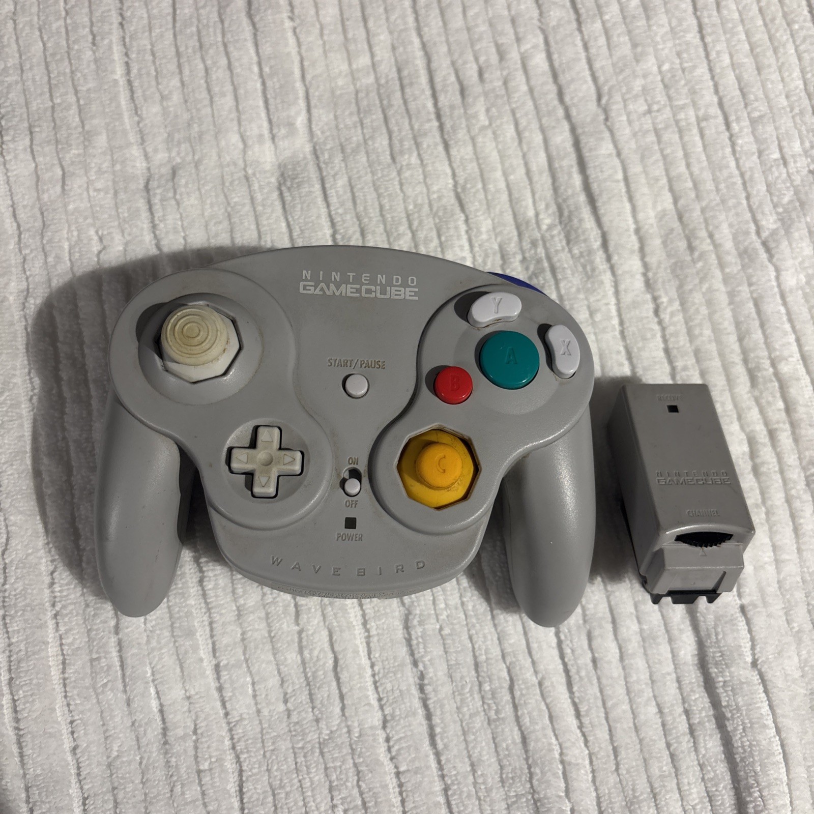 Nintendo DOL-004 Wave Bird Wireless Controller and dongle Clean Contacts