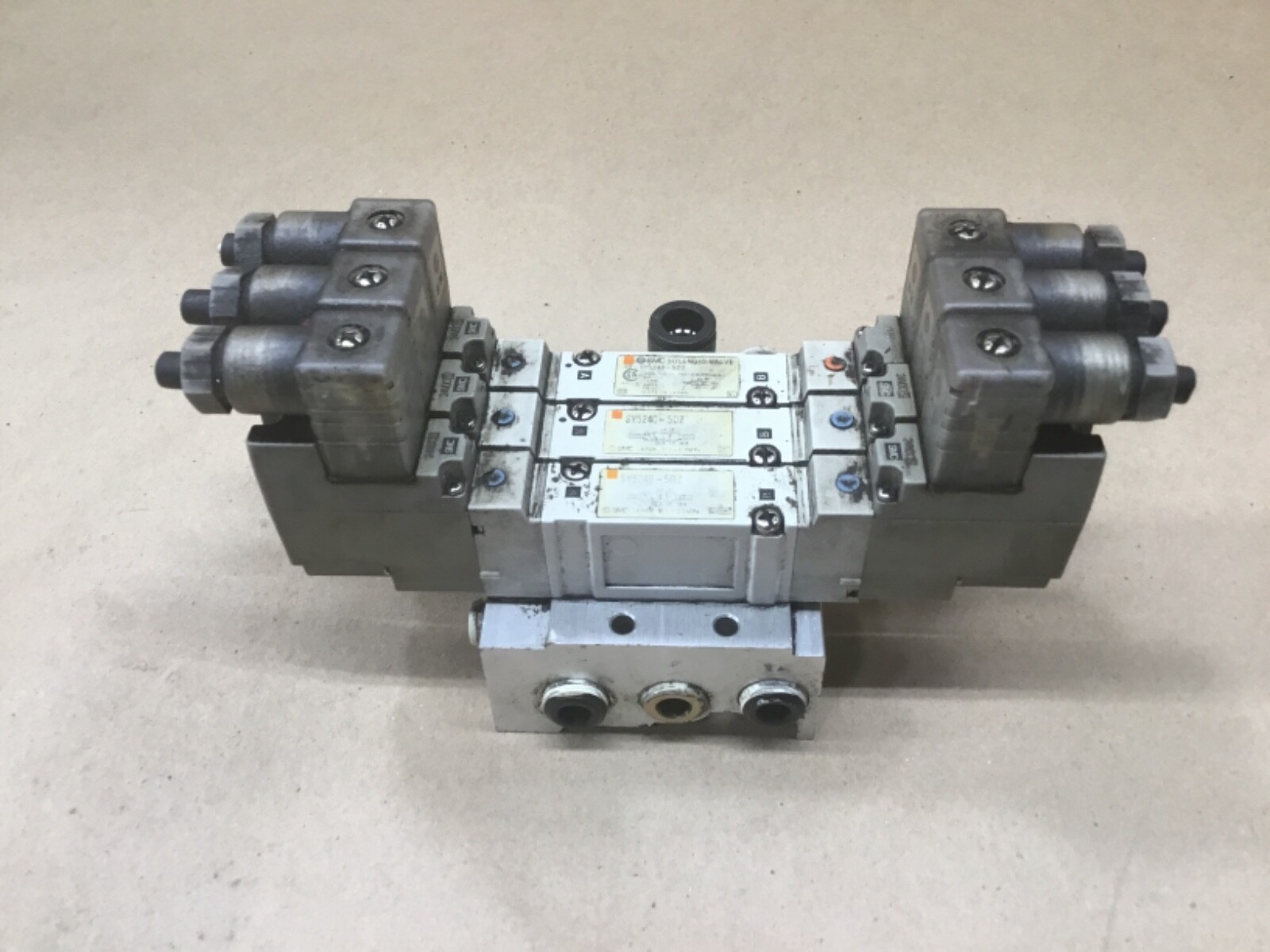 SMC SY5240-5DZ SOLENOID VALVE ASSEMBLY 30-SY5240-5DZ #58B28