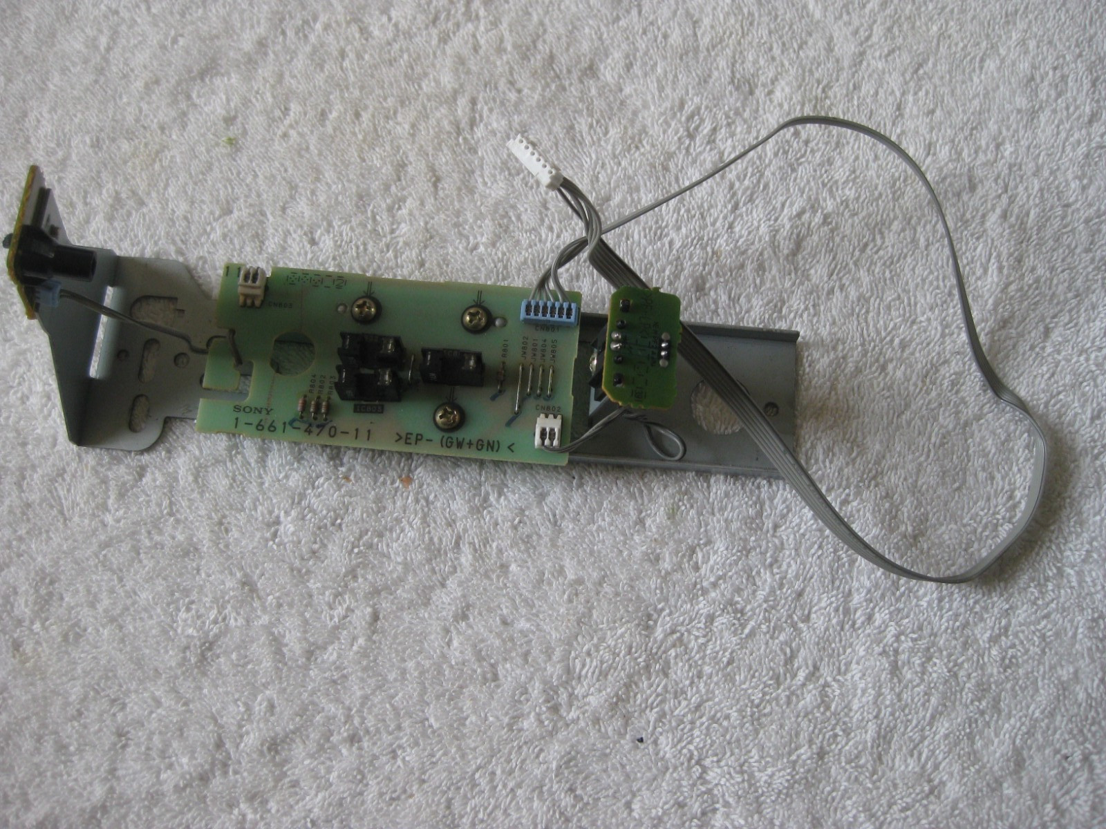 SENSOR PCB BOARD FOR A  SONY CDP-CX270 CD CHANGER   OEM PART