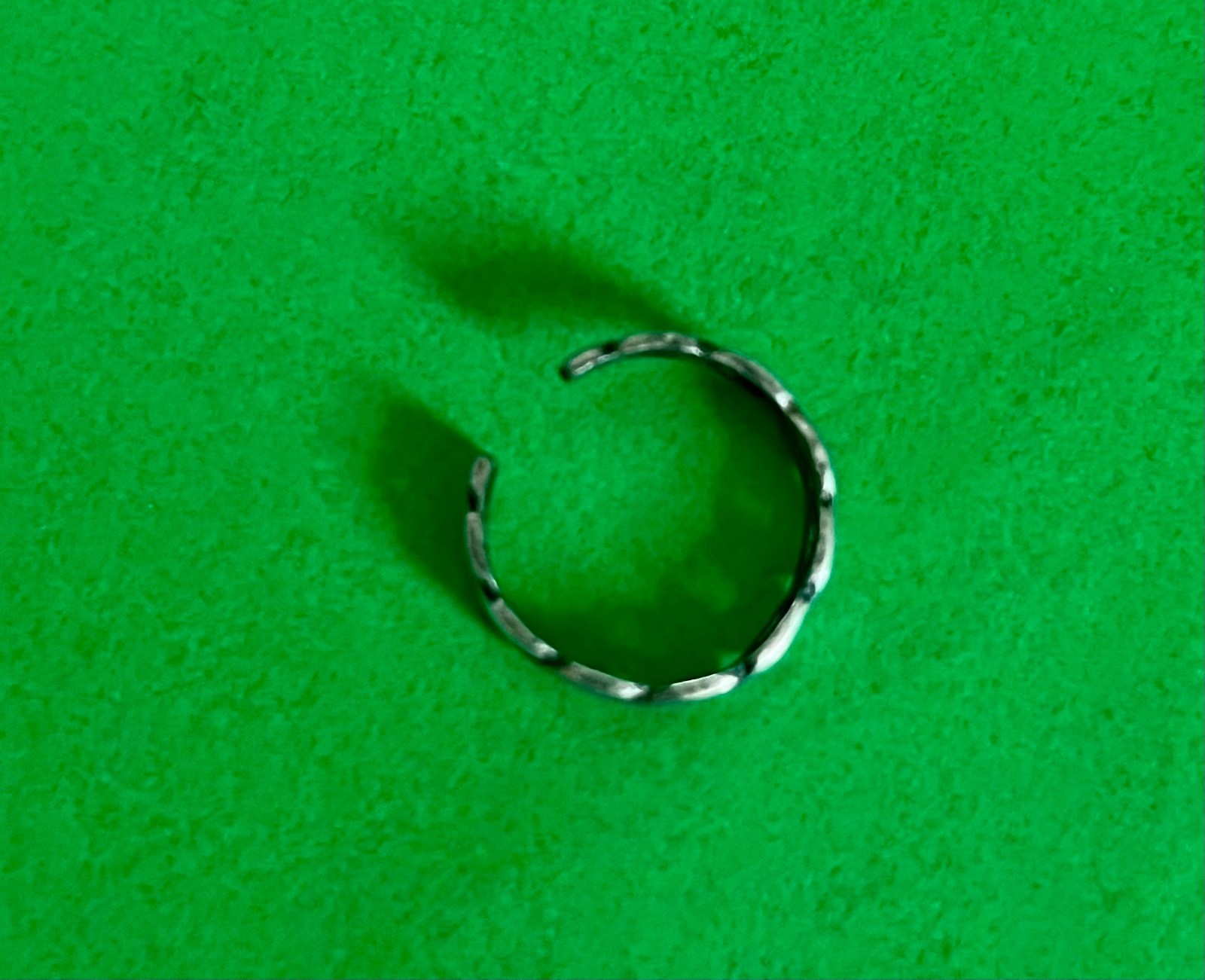 Silver toe ring, pinky ring, open ended, adjustable, size 3