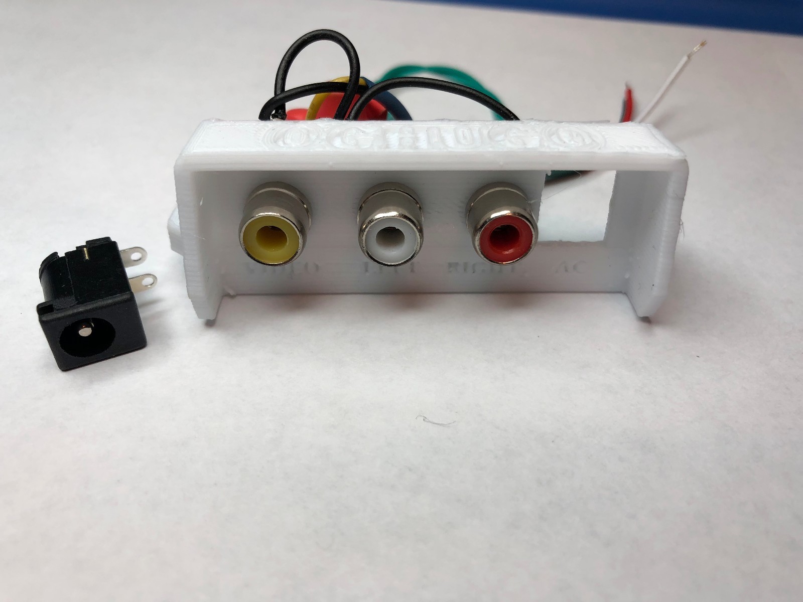 Nintendo NES-101 Top Loader w/ 3D Printed Back Composite AV LED & RECAP Service