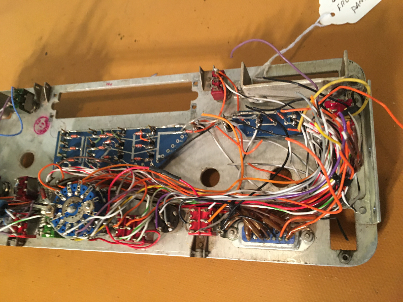 IFR ATC-600A Front Panel with some Switches, Knobs & Dials