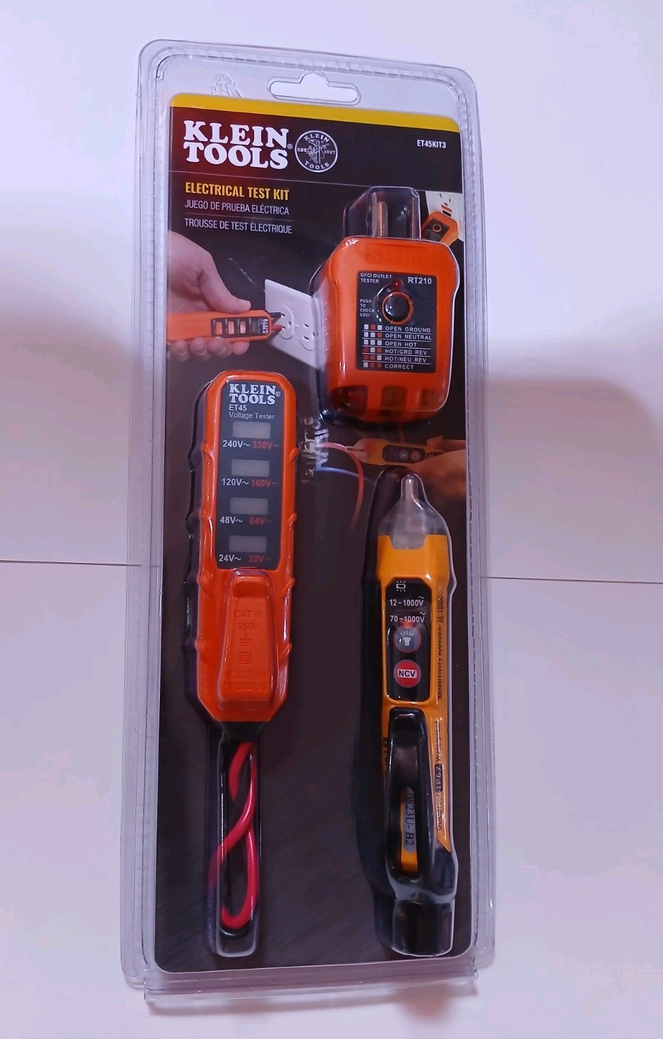 Klein Tools ET45KIT3 Electrical Test Kit Portable Auto-Ranging Flashlight